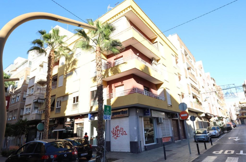 Resale - Apartment - Torrevieja