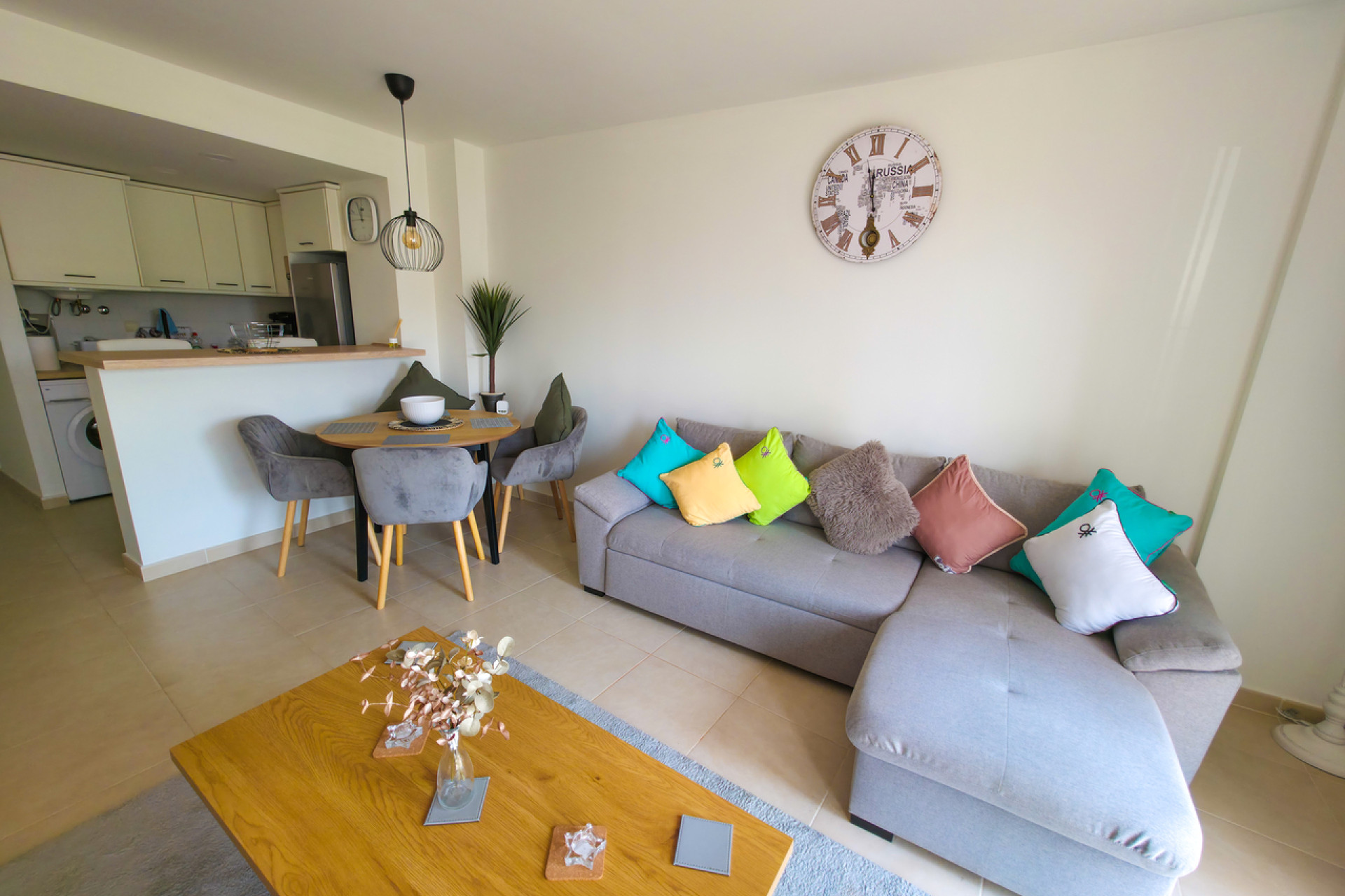 Resale - Apartment - Villamartín