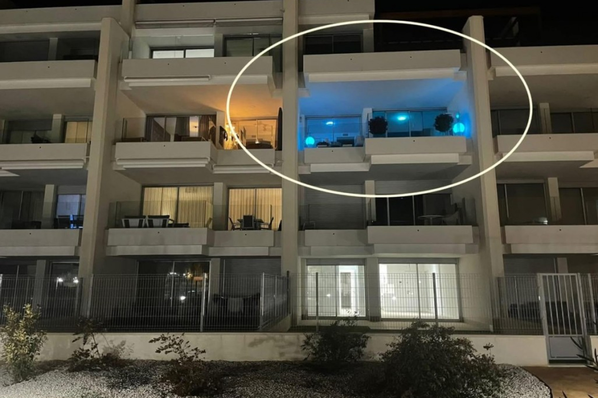 Resale - Apartment - Villamartin