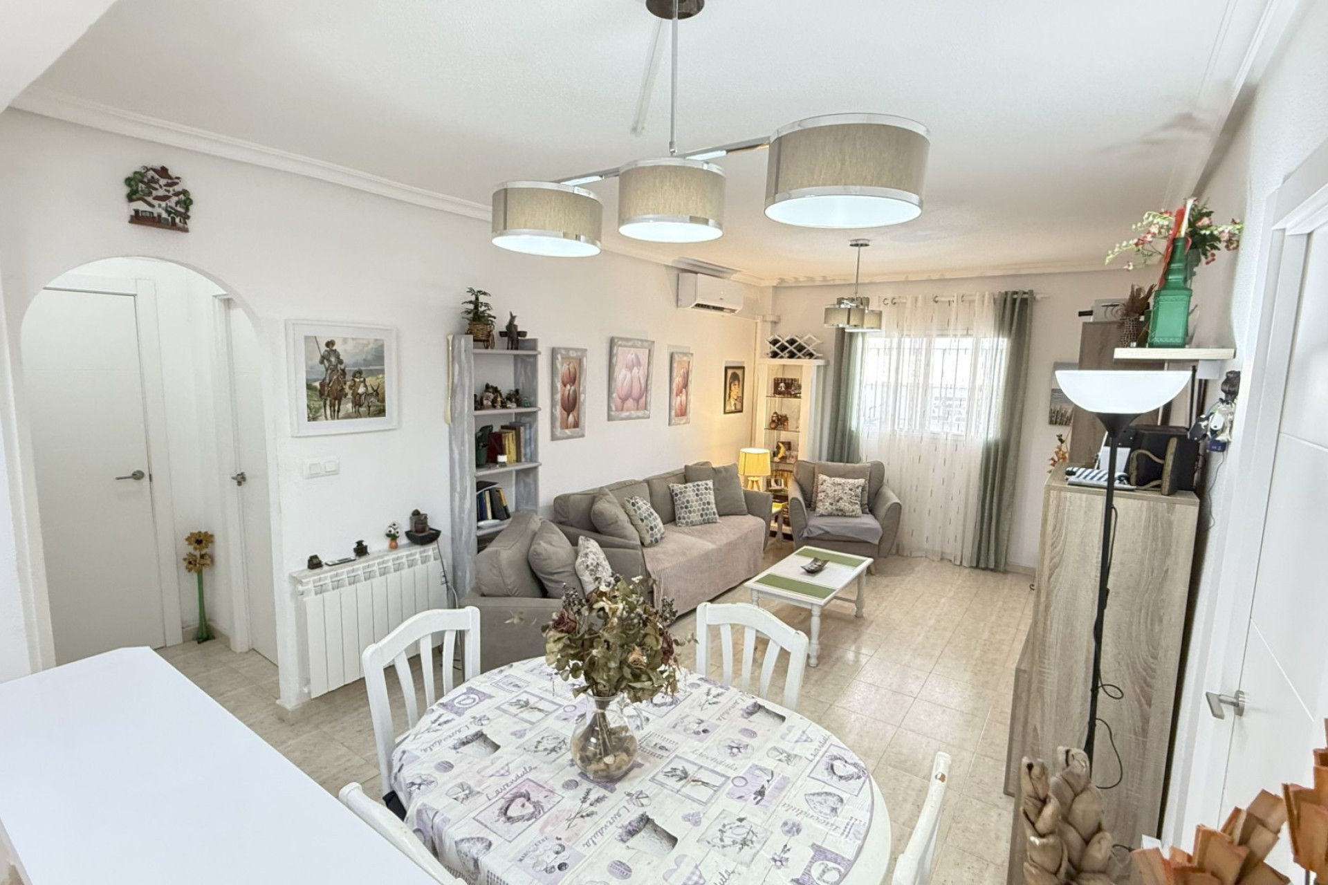Resale - Apartments - Orihuela Costa - La Zenia