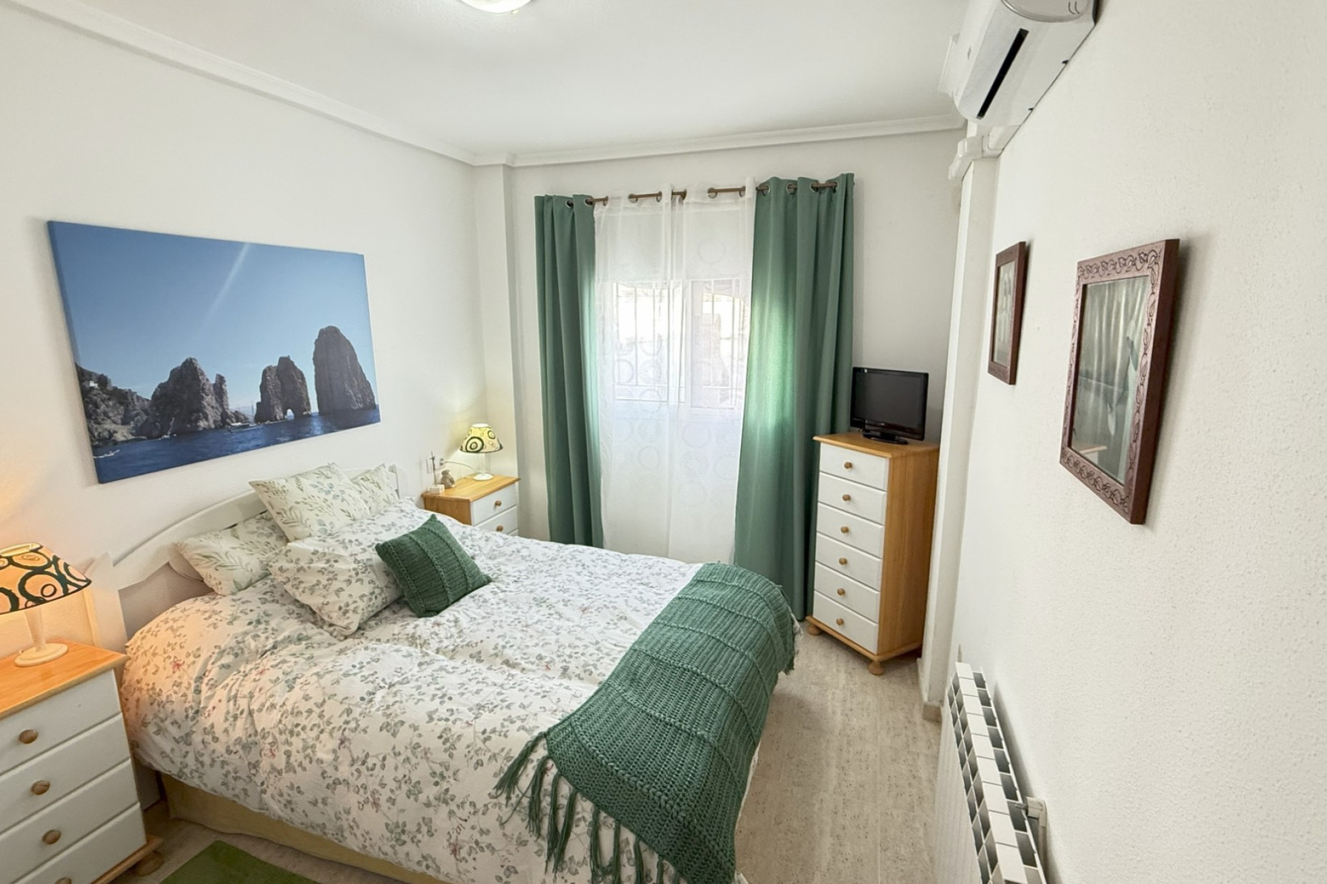 Resale - Apartments - Orihuela Costa - La Zenia