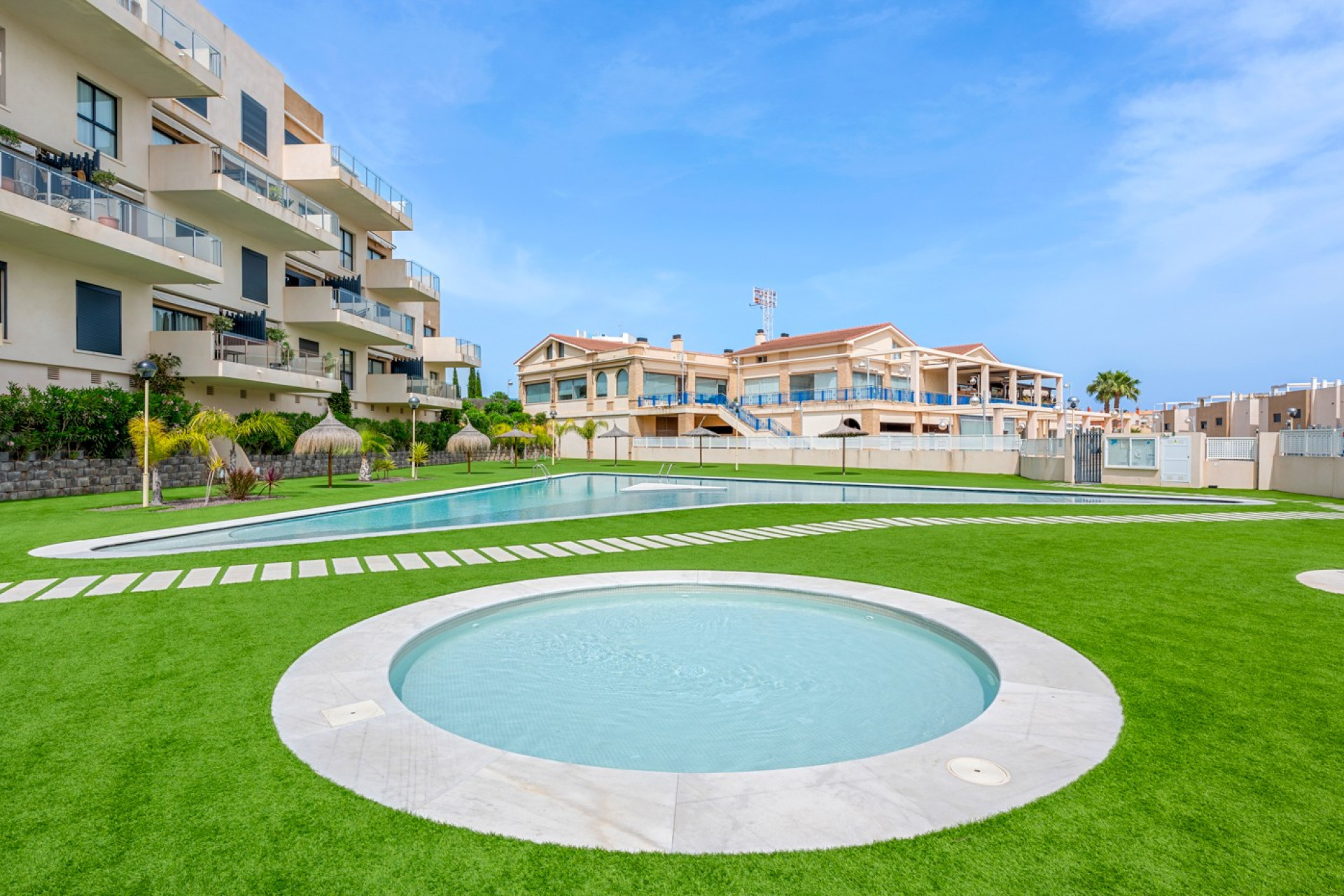 Resale - Apartments - Orihuela Costa - La Zenia