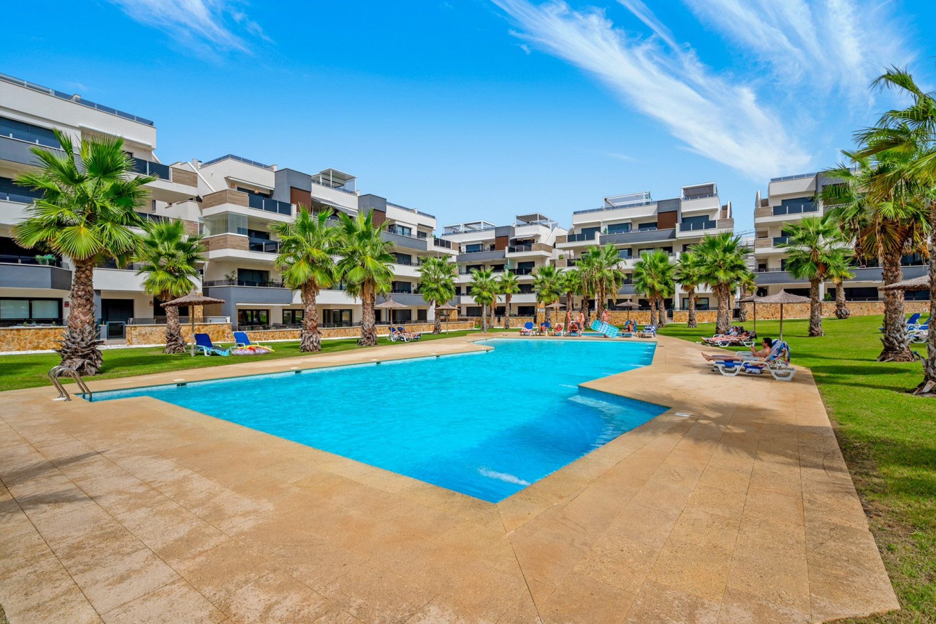 Resale - Apartments - Orihuela Costa - Los Altos