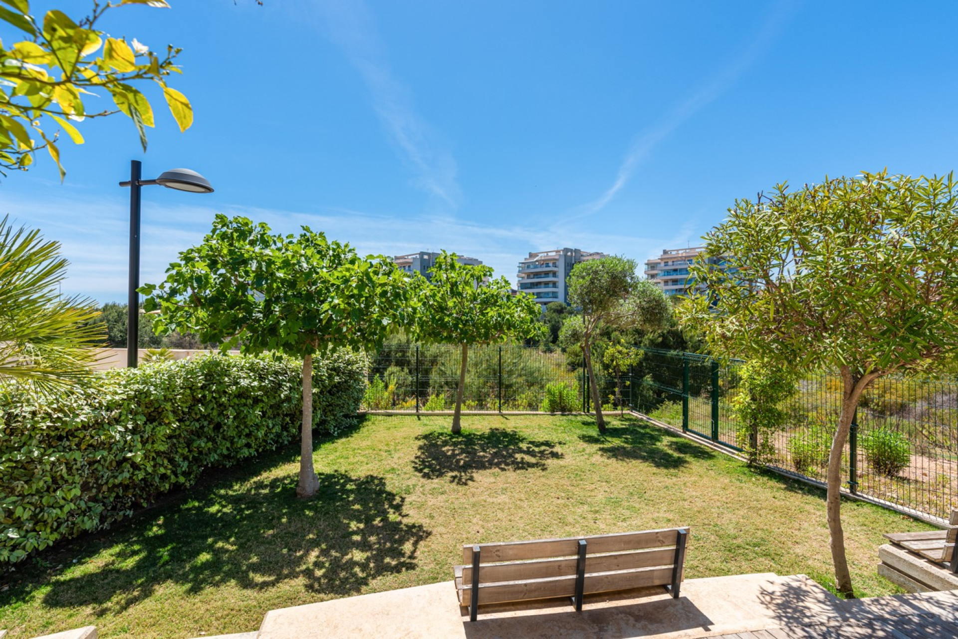 Resale - Apartments - Orihuela Costa - Los Dolses