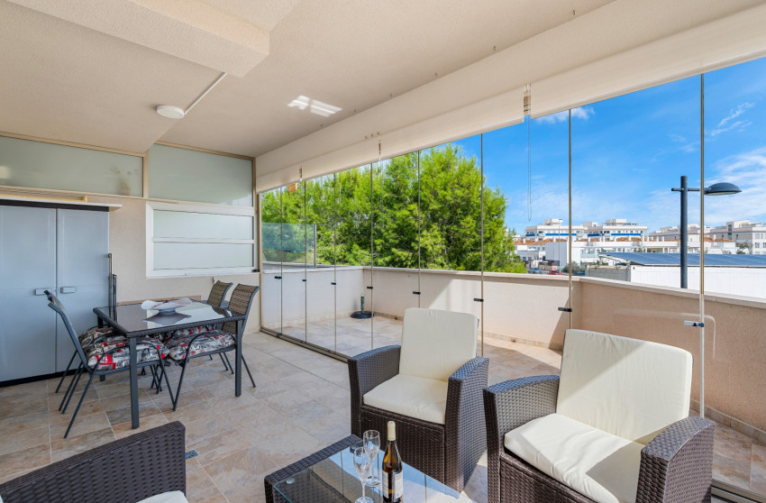 Resale - Apartments - Orihuela Costa - Los Dolses
