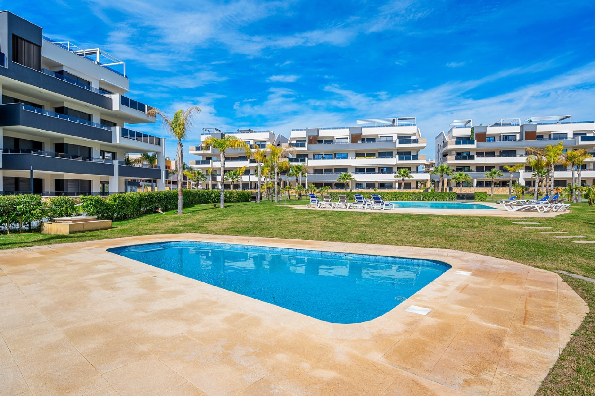 Resale - Apartments - Orihuela Costa - Playa Flamenca