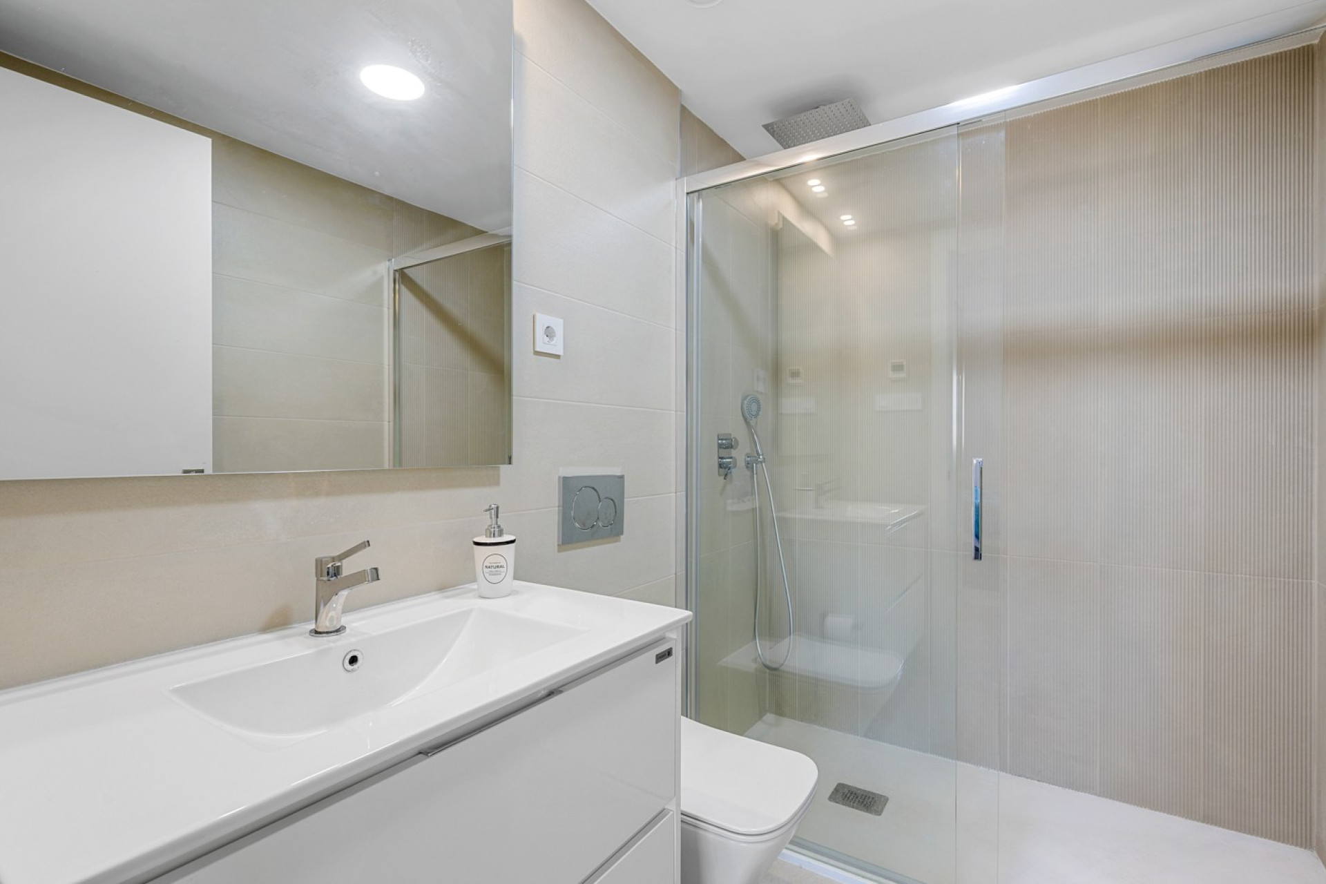 Resale - Apartments - Orihuela Costa - Punta Prima