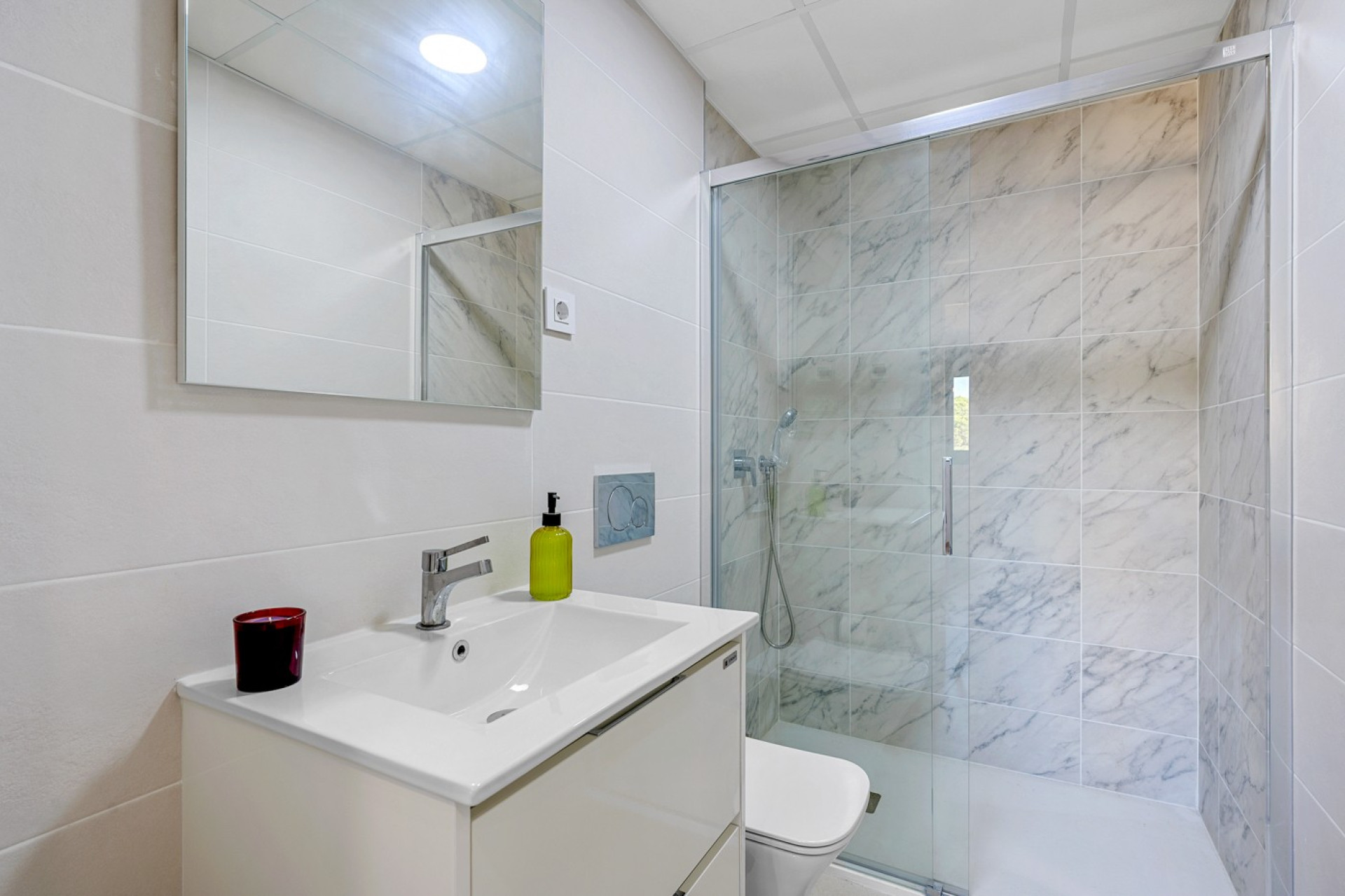 Resale - Apartments - Orihuela Costa - Punta Prima