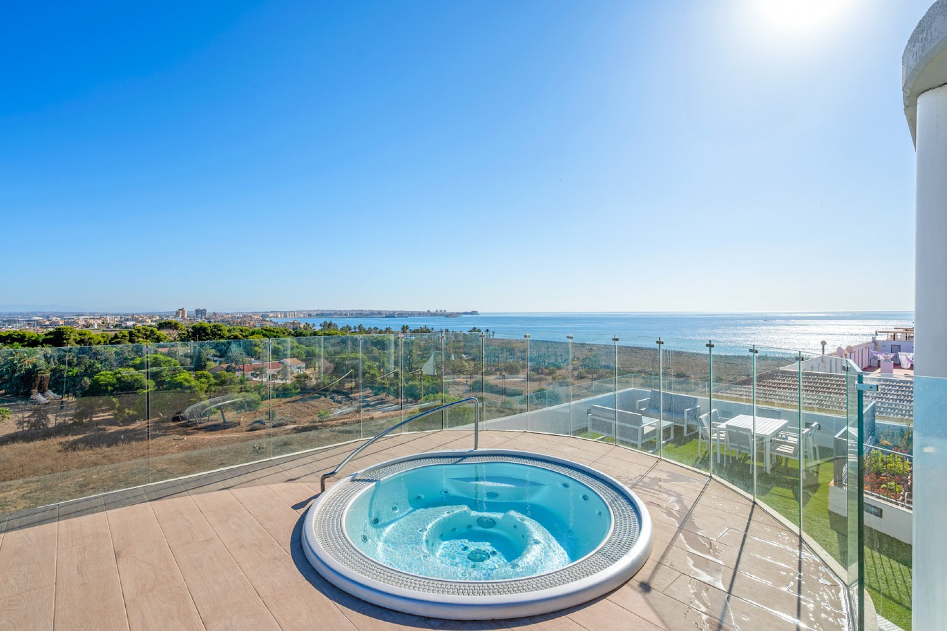 Resale - Apartments - Orihuela Costa - Punta Prima
