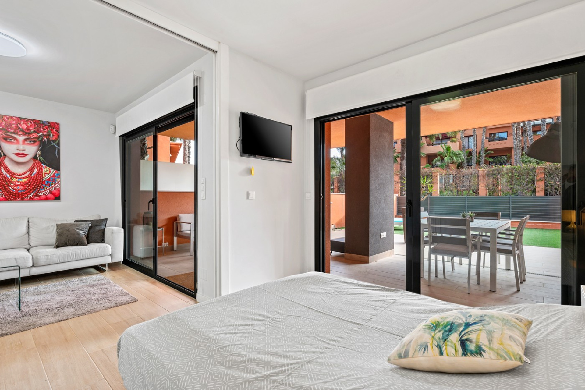 Resale - Apartments - Orihuela Costa - Villamartín