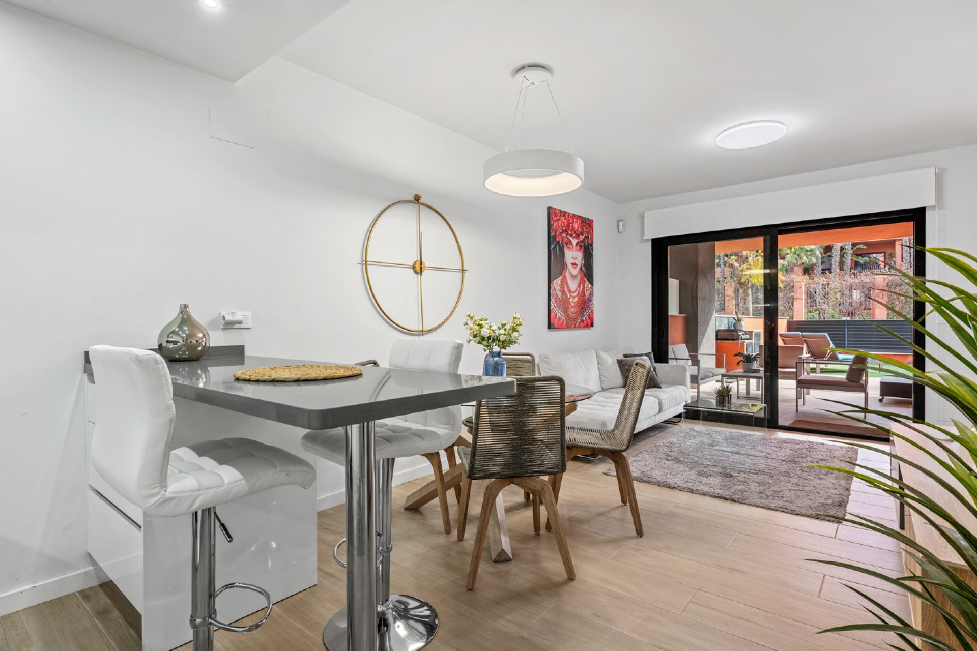 Resale - Apartments - Orihuela Costa - Villamartín