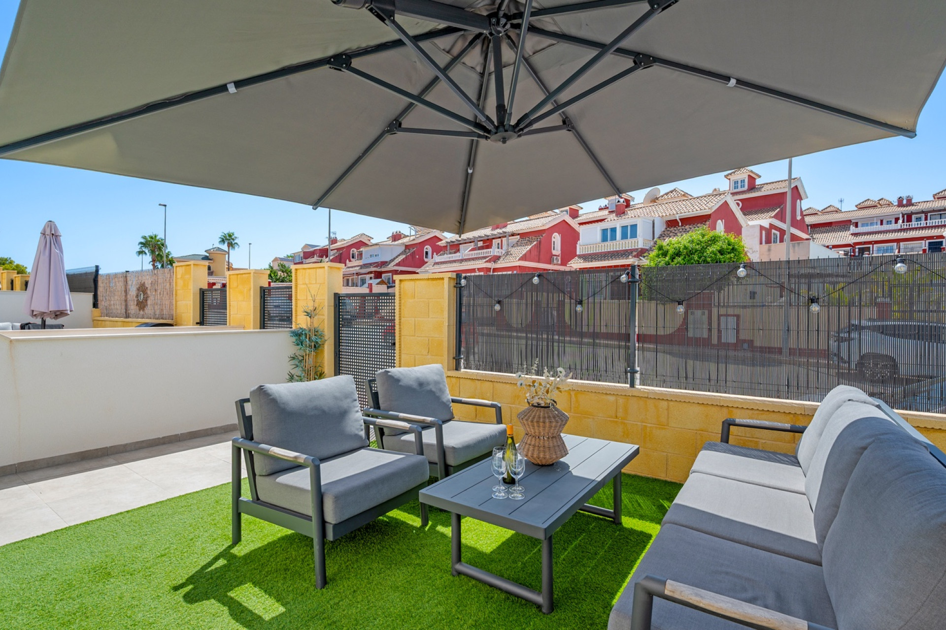 Resale - Apartments - Orihuela Costa - Villamartín