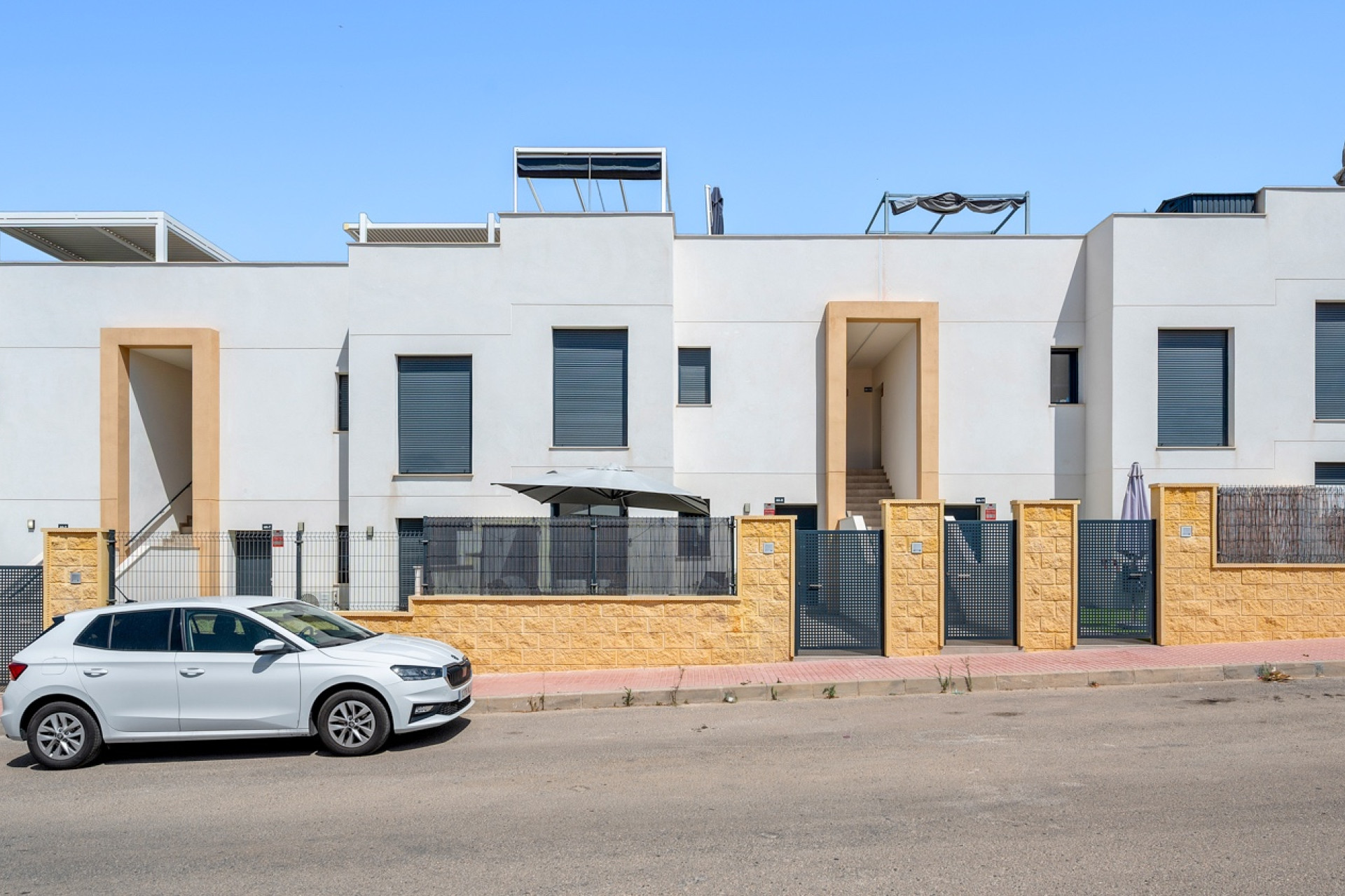Resale - Apartments - Orihuela Costa - Villamartín