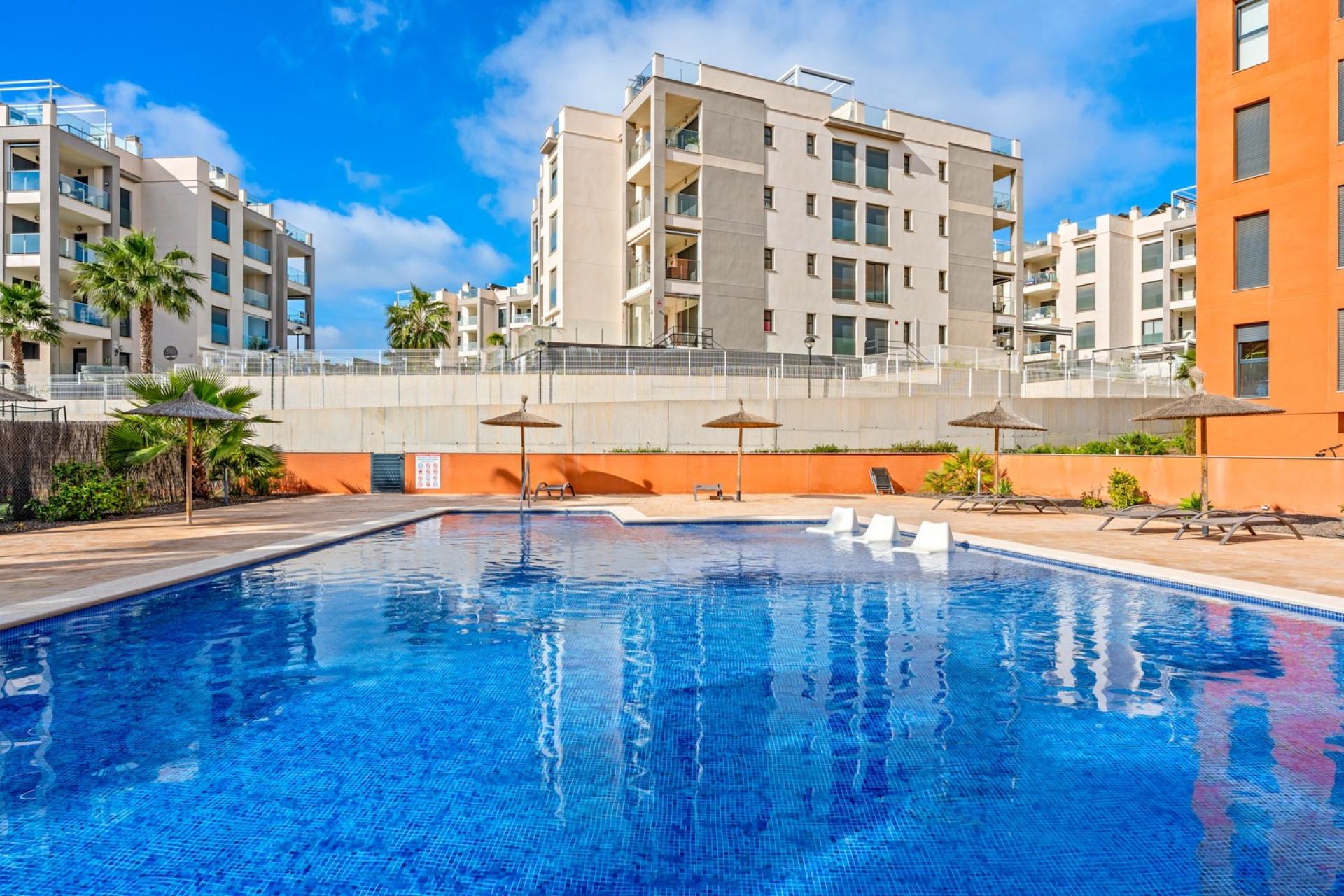 Resale - Apartments - Villamartín - Lomas del Golf