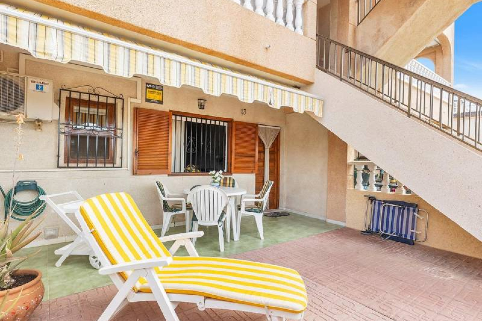 Resale - Bungalow Ground Floor - Torrevieja - La Mata