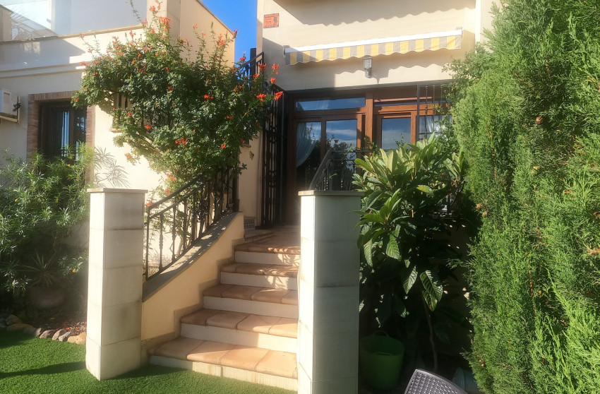 Resale - Bungalow - Groundfloor - Algorfa - La Finca Golf