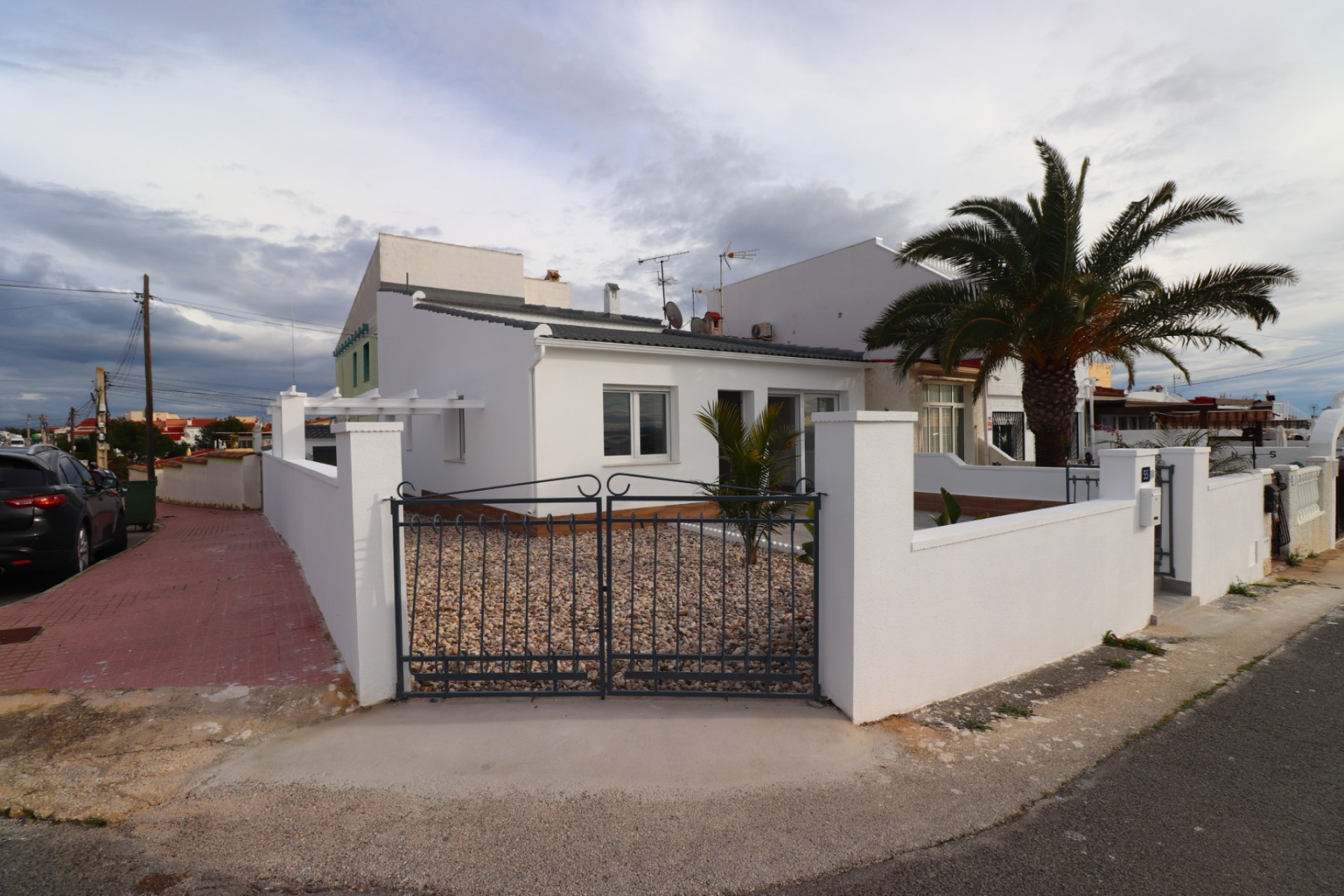 Resale - Bungalow - Groundfloor - Ciudad Quesada - Altos de Quesada