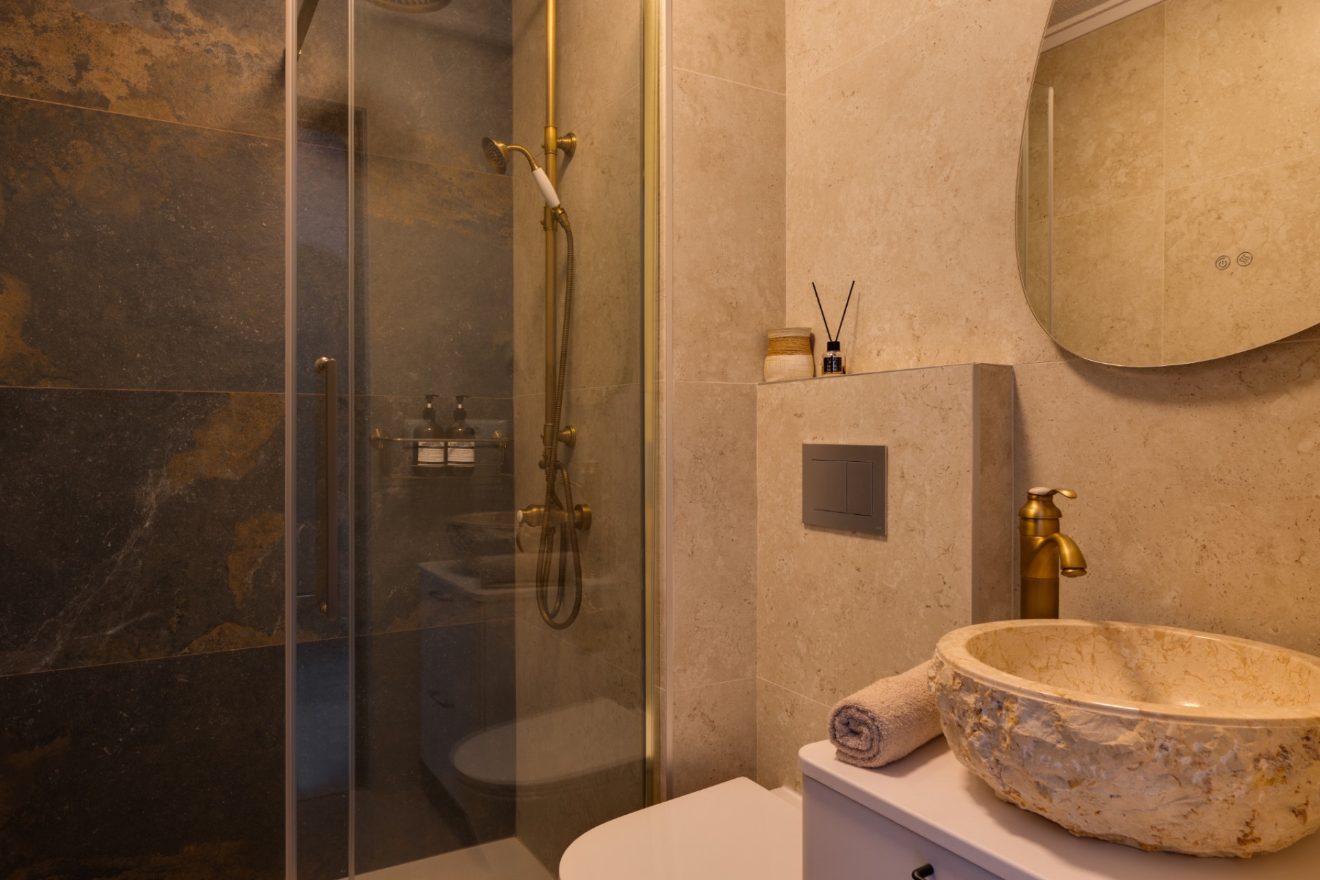 Resale - Bungalow - Groundfloor - Ciudad Quesada - Altos de Quesada