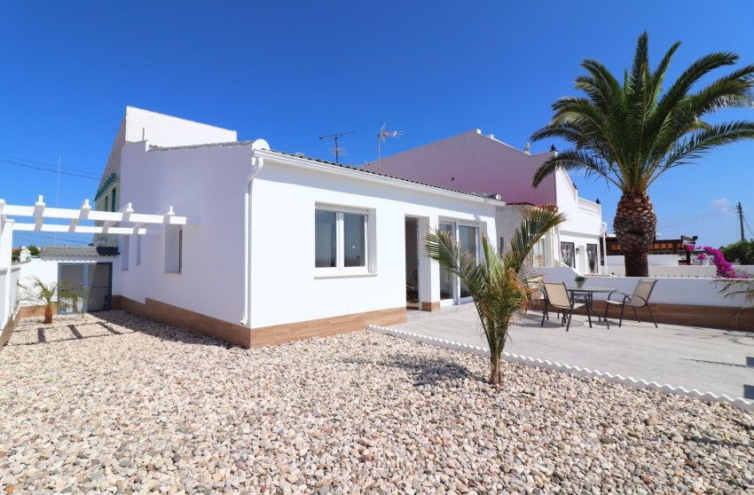 Resale - Bungalow - Groundfloor - Ciudad Quesada - Altos de Quesada