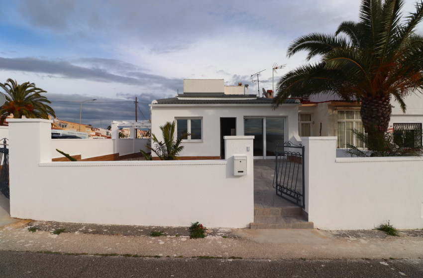 Resale - Bungalow - Groundfloor - Ciudad Quesada - Ciudad Quesada - Town