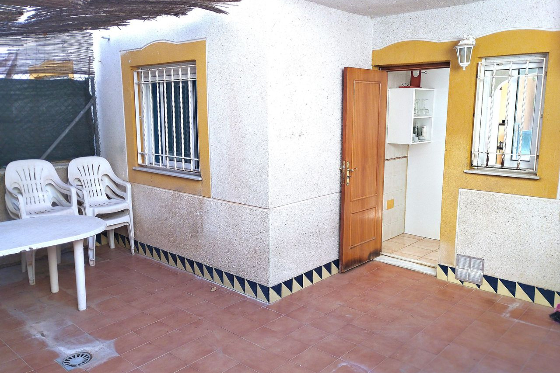 Resale - Bungalow - Groundfloor - Guardamar del Segura - El Eden