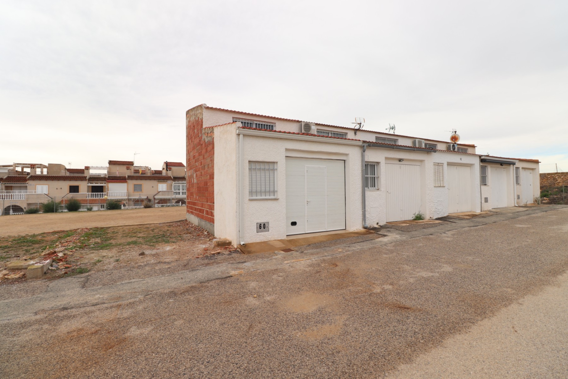 Resale - Bungalow - Groundfloor - Guardamar del Segura - El Moncayo