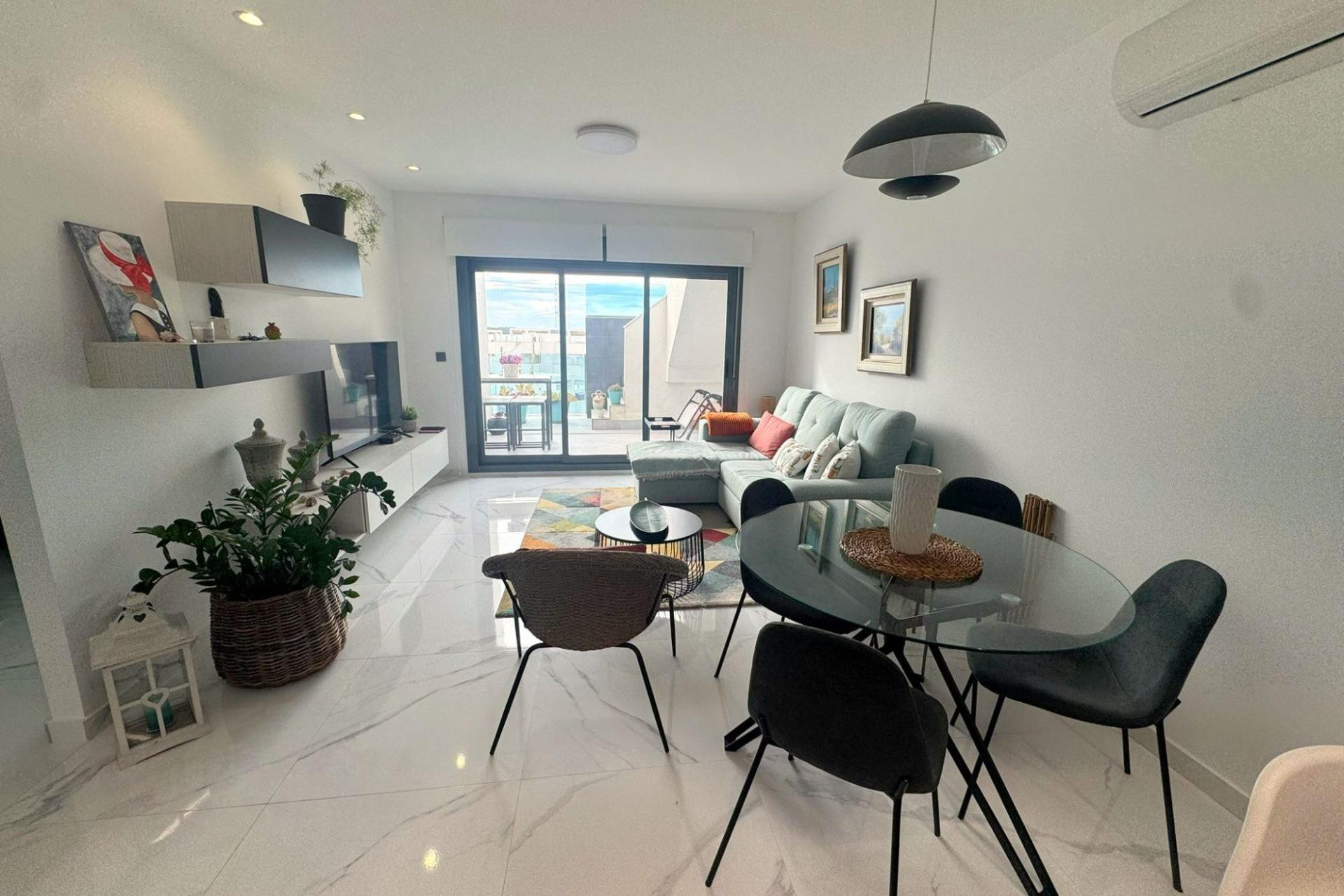 Resale - Bungalow - Groundfloor - Guardamar del Segura - EL RASO