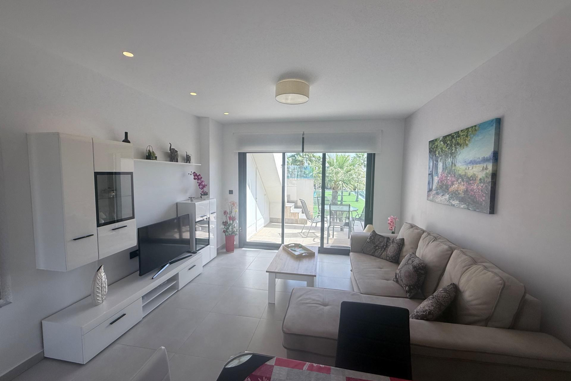 Resale - Bungalow - Groundfloor - Guardamar del Segura - EL RASO