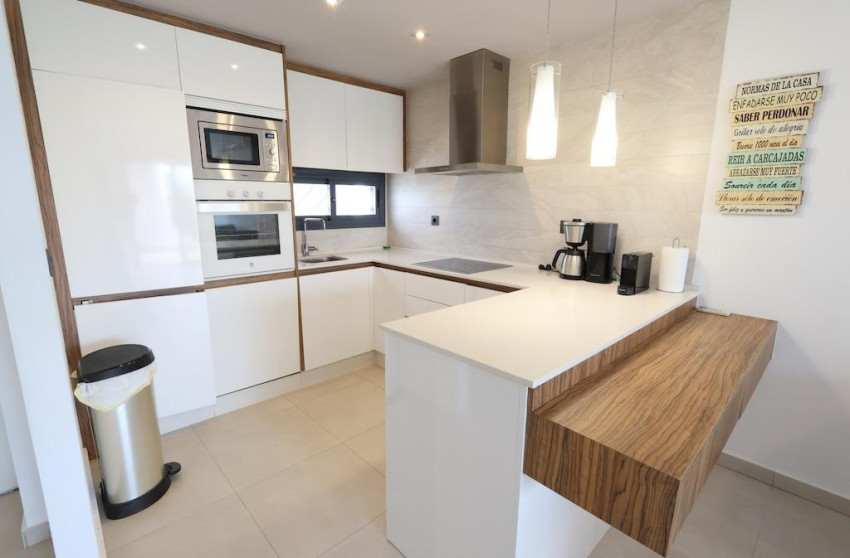 Resale - Bungalow - Groundfloor - Guardamar del Segura - EL RASO