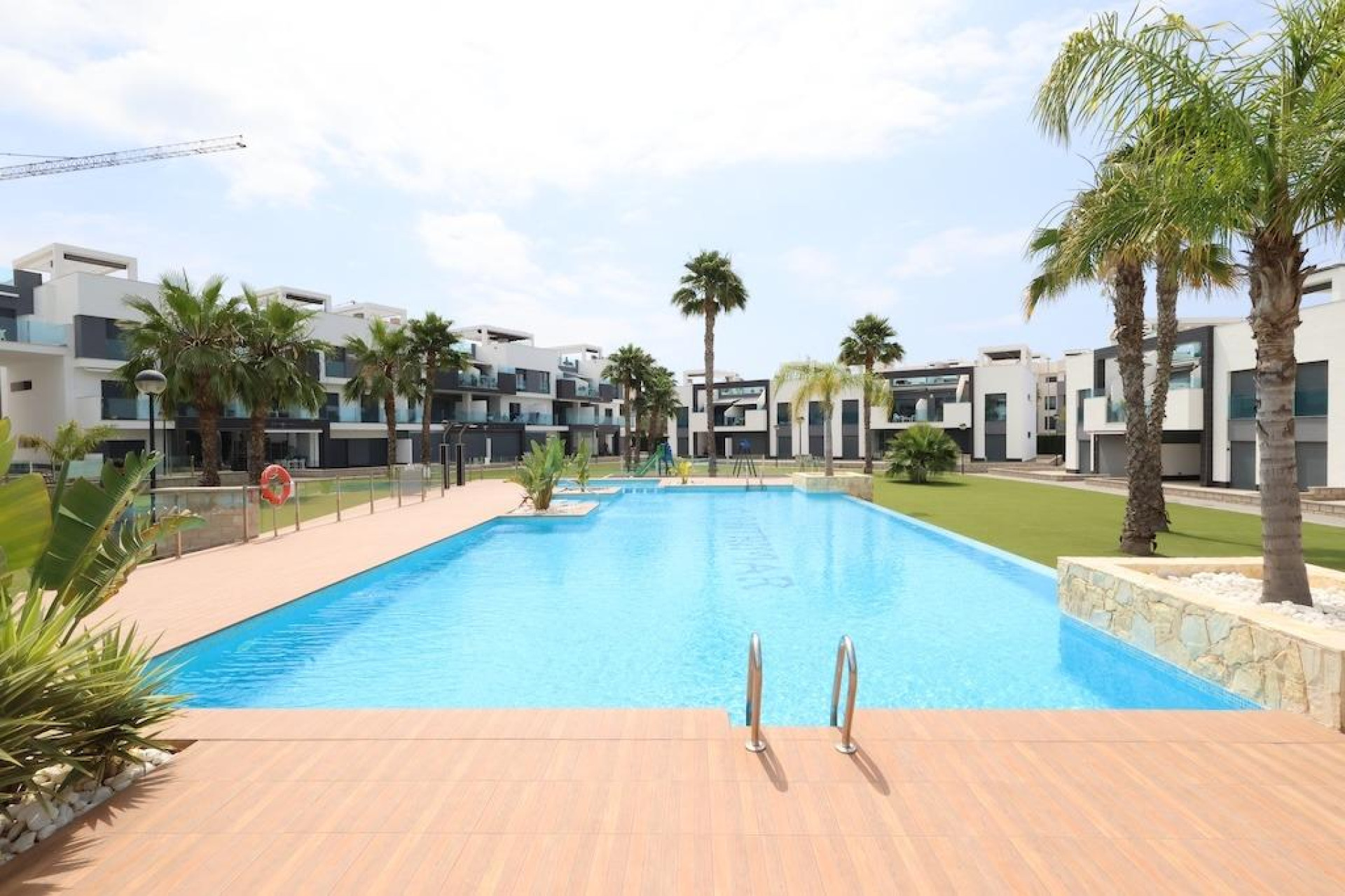 Resale - Bungalow - Groundfloor - Guardamar del Segura - EL RASO