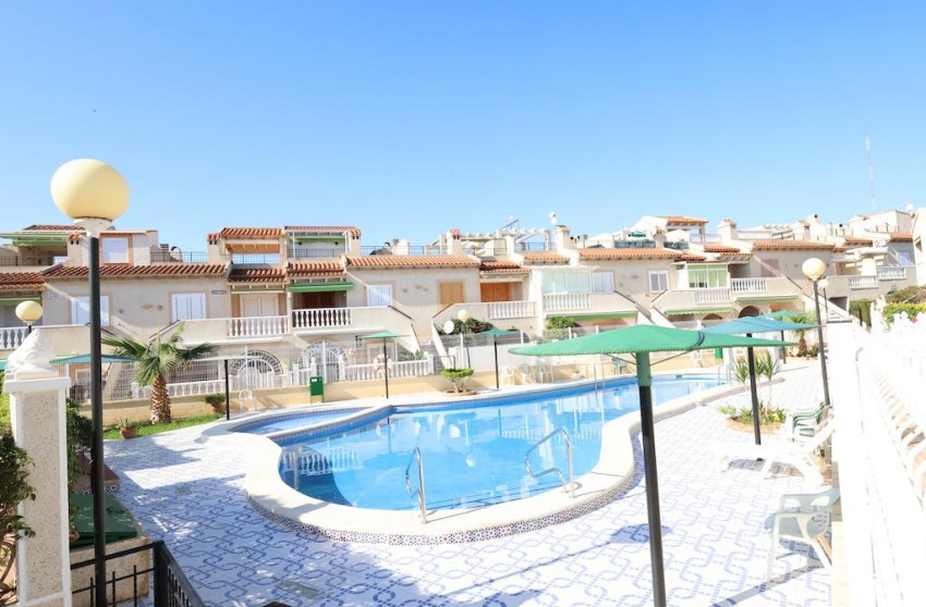 Resale - Bungalow - Groundfloor - Guardamar del Segura - Pórtico Mediterráneo