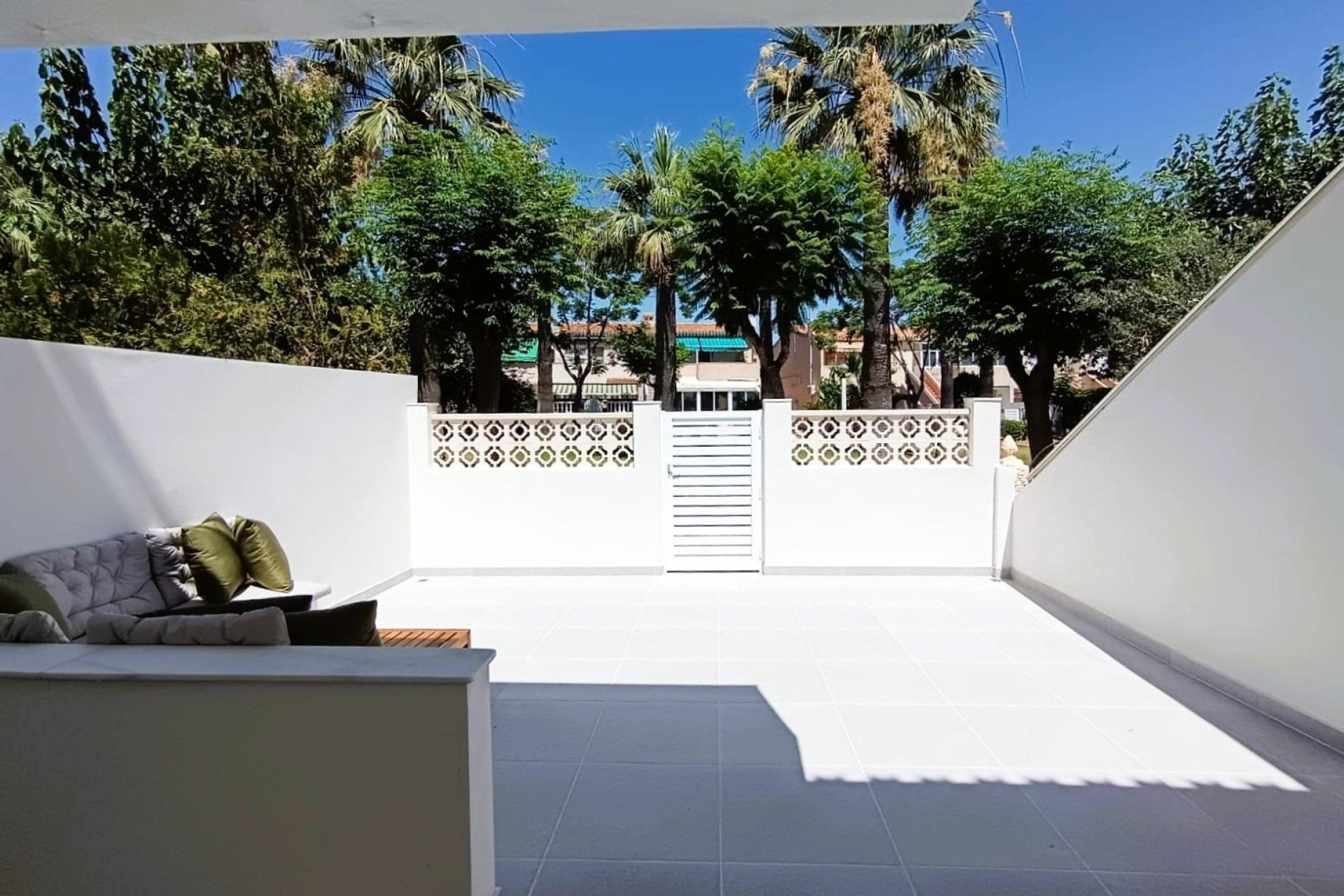 Resale - Bungalow - Groundfloor - Orihuela Costa - La Regia