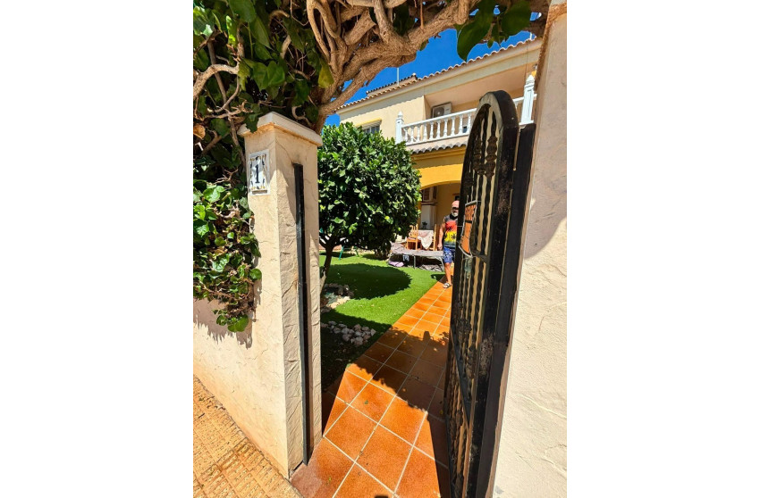 Resale - Bungalow - Groundfloor - Orihuela Costa - Lomas de Cabo Roig