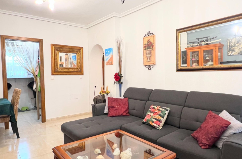 Resale - Bungalow - Groundfloor - Orihuela Costa - Los Altos