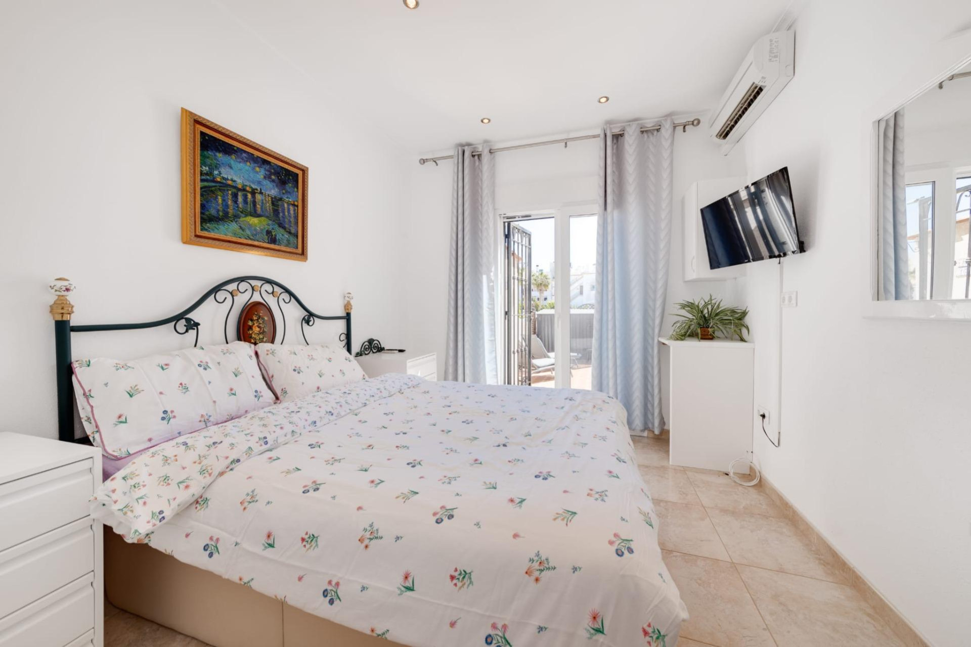 Resale - Bungalow - Groundfloor - Orihuela Costa - Montezenia