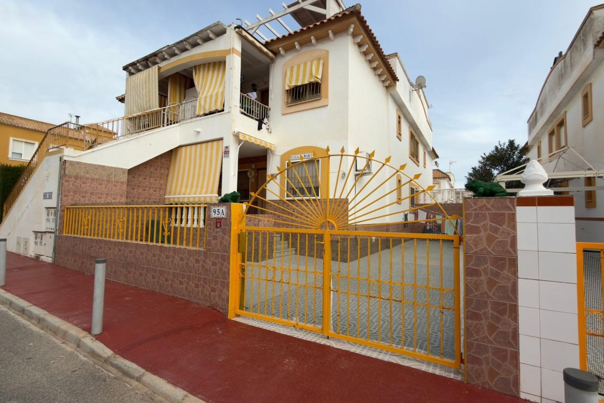 Resale - Bungalow - Groundfloor - Orihuela Costa - Playa Flamenca Norte