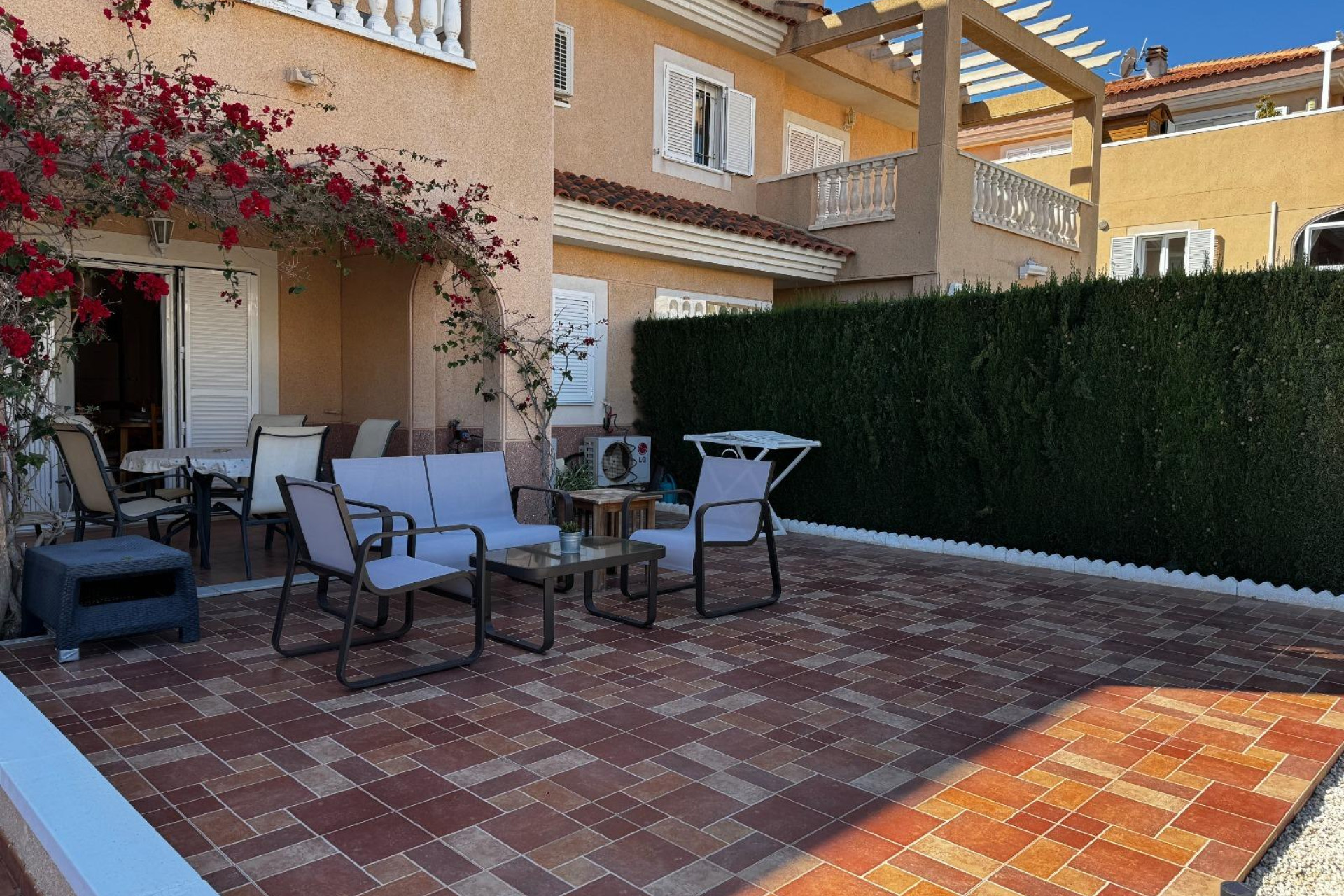 Resale - Bungalow - Groundfloor - Orihuela Costa - Playa Flamenca Norte