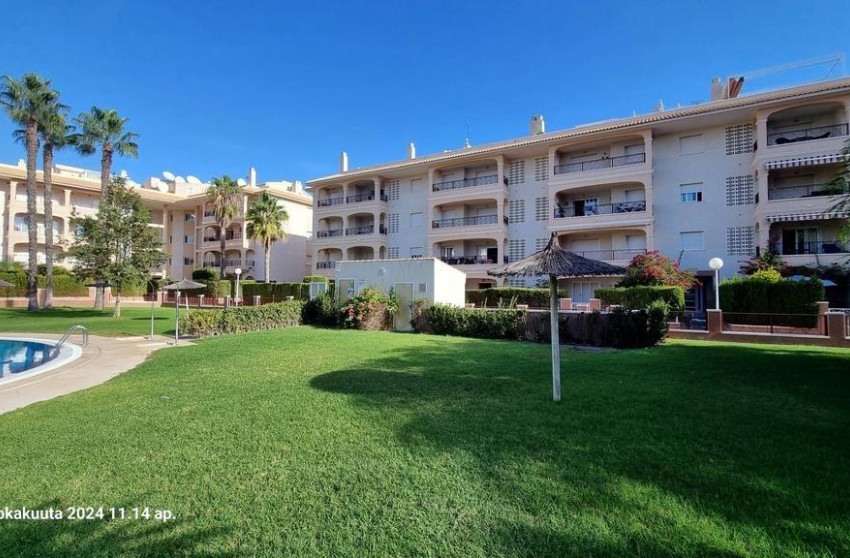 Resale - Bungalow - Groundfloor - Orihuela Costa - Playa Flamenca