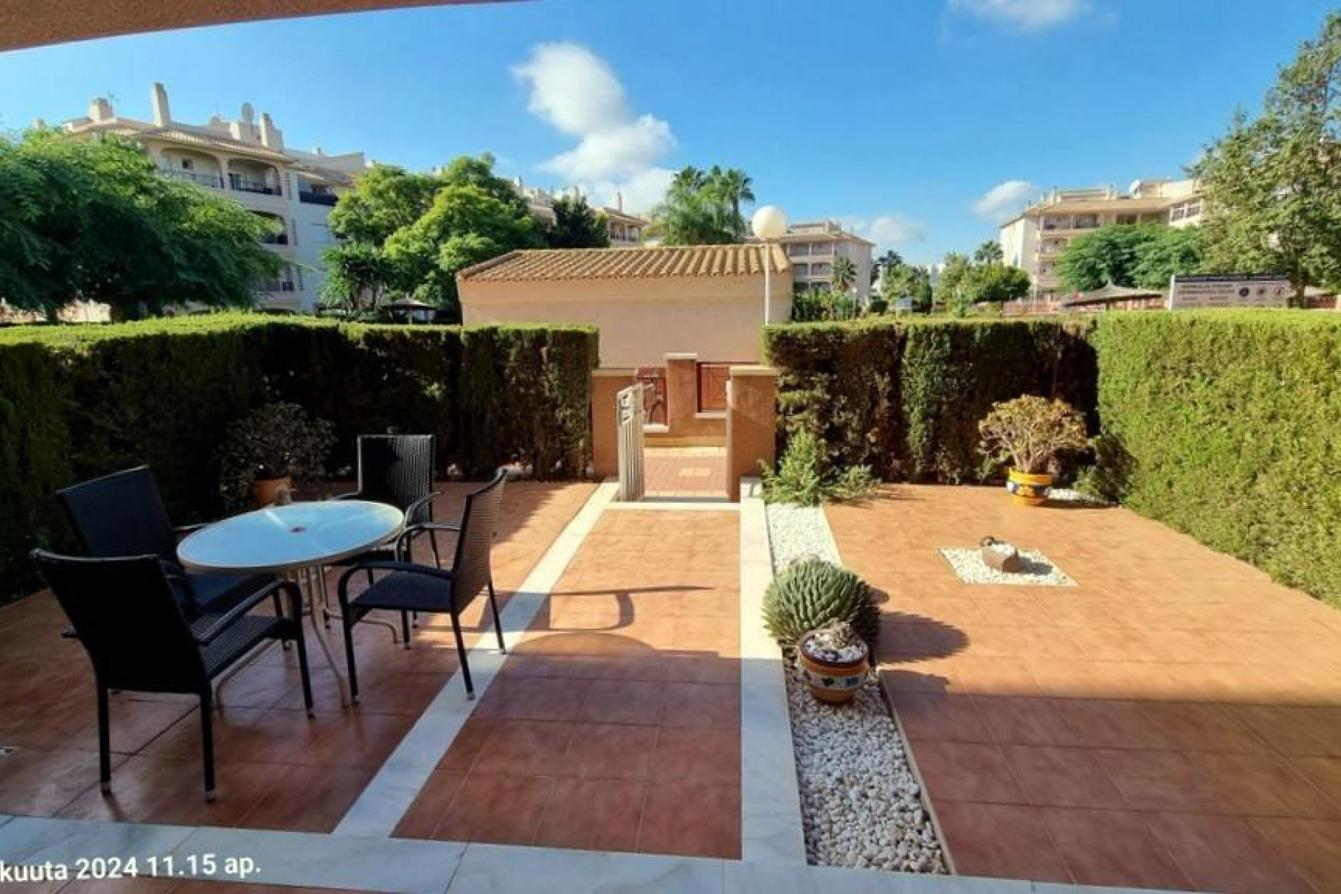 Resale - Bungalow - Groundfloor - Orihuela Costa - Playa Flamenca