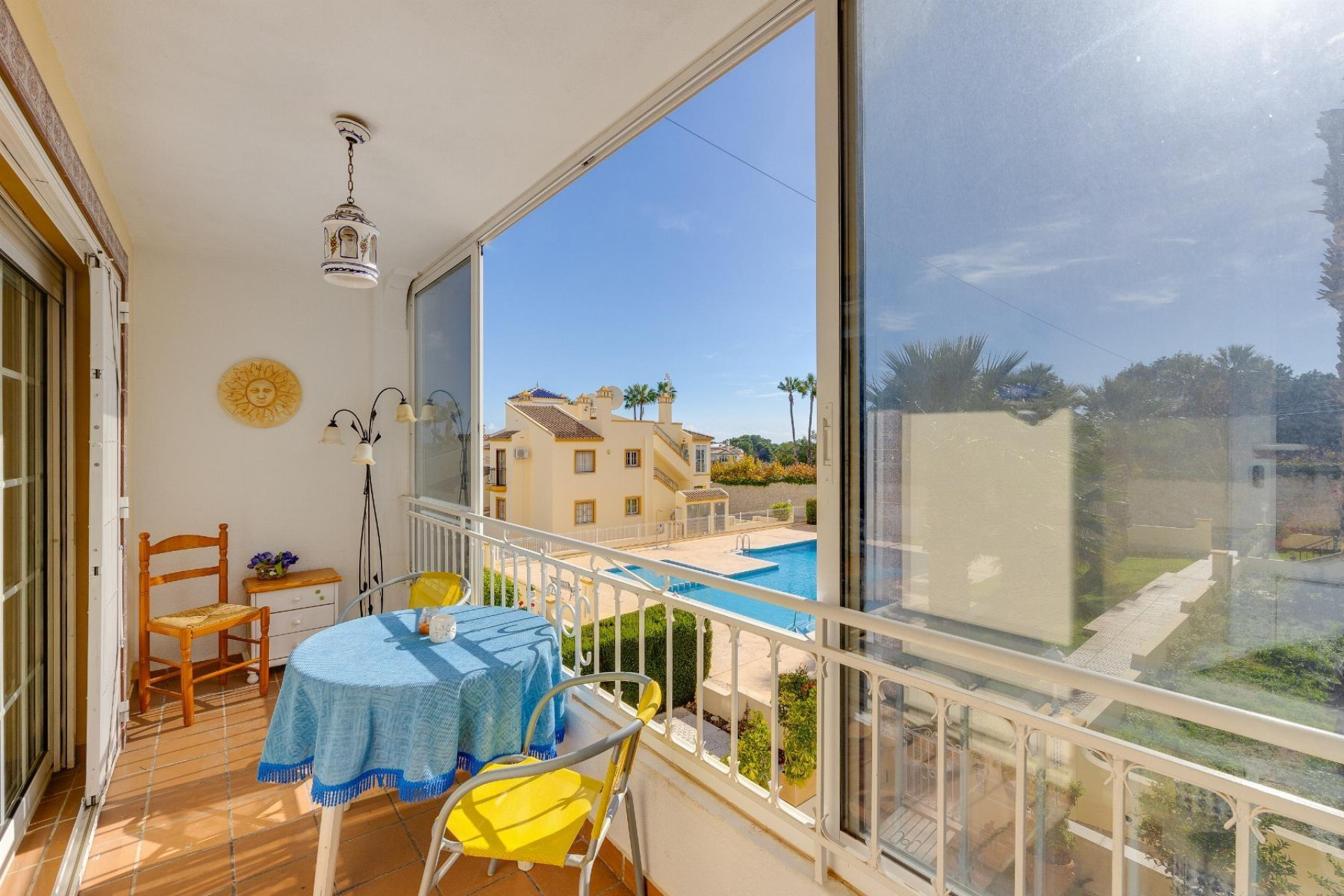 Resale - Bungalow - Groundfloor - Orihuela Costa - Villamartin