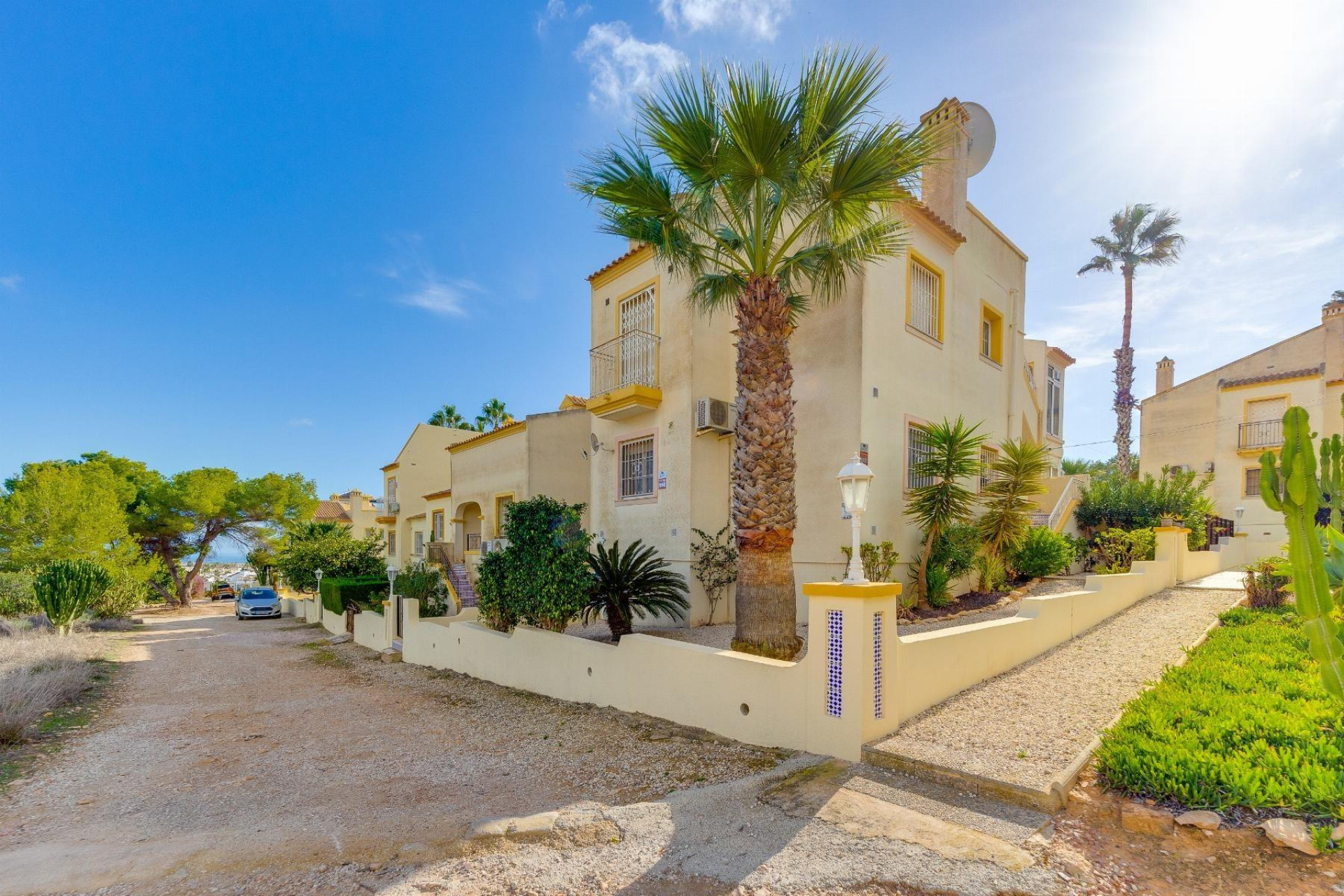 Resale - Bungalow - Groundfloor - Orihuela Costa - Villamartin