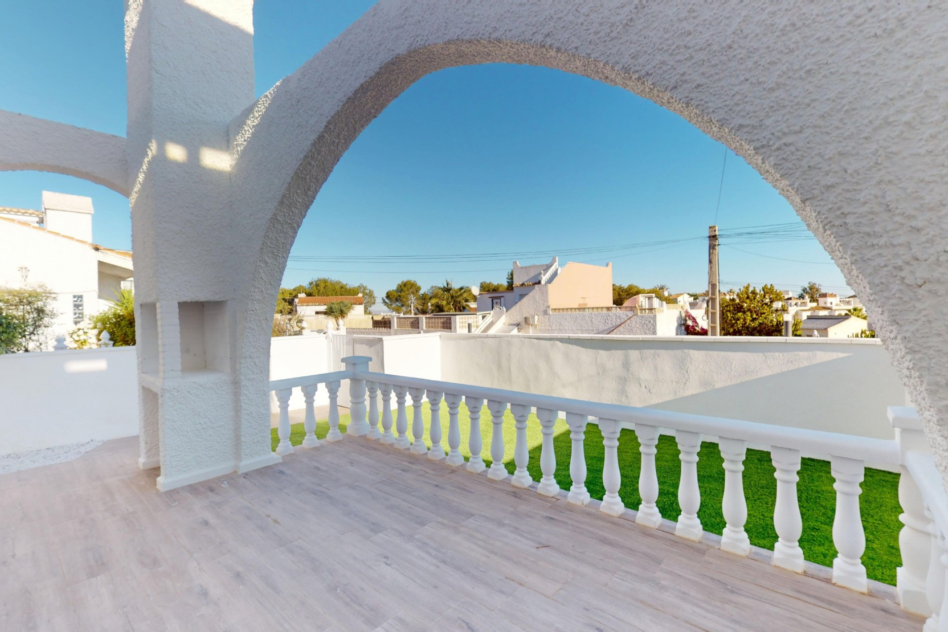 Resale - Bungalow - Groundfloor - Orihuela Costa - Villamartin