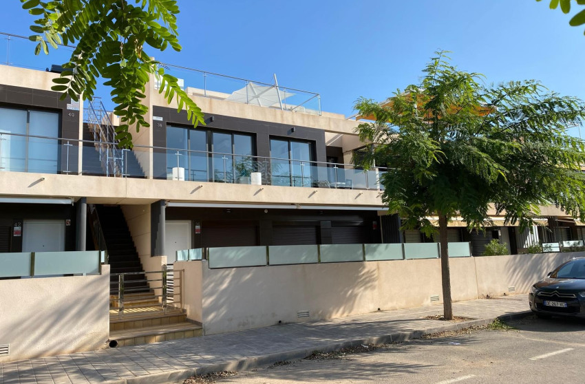Resale - Bungalow - Groundfloor - Pilar de la Horadada - Mil Palmeras