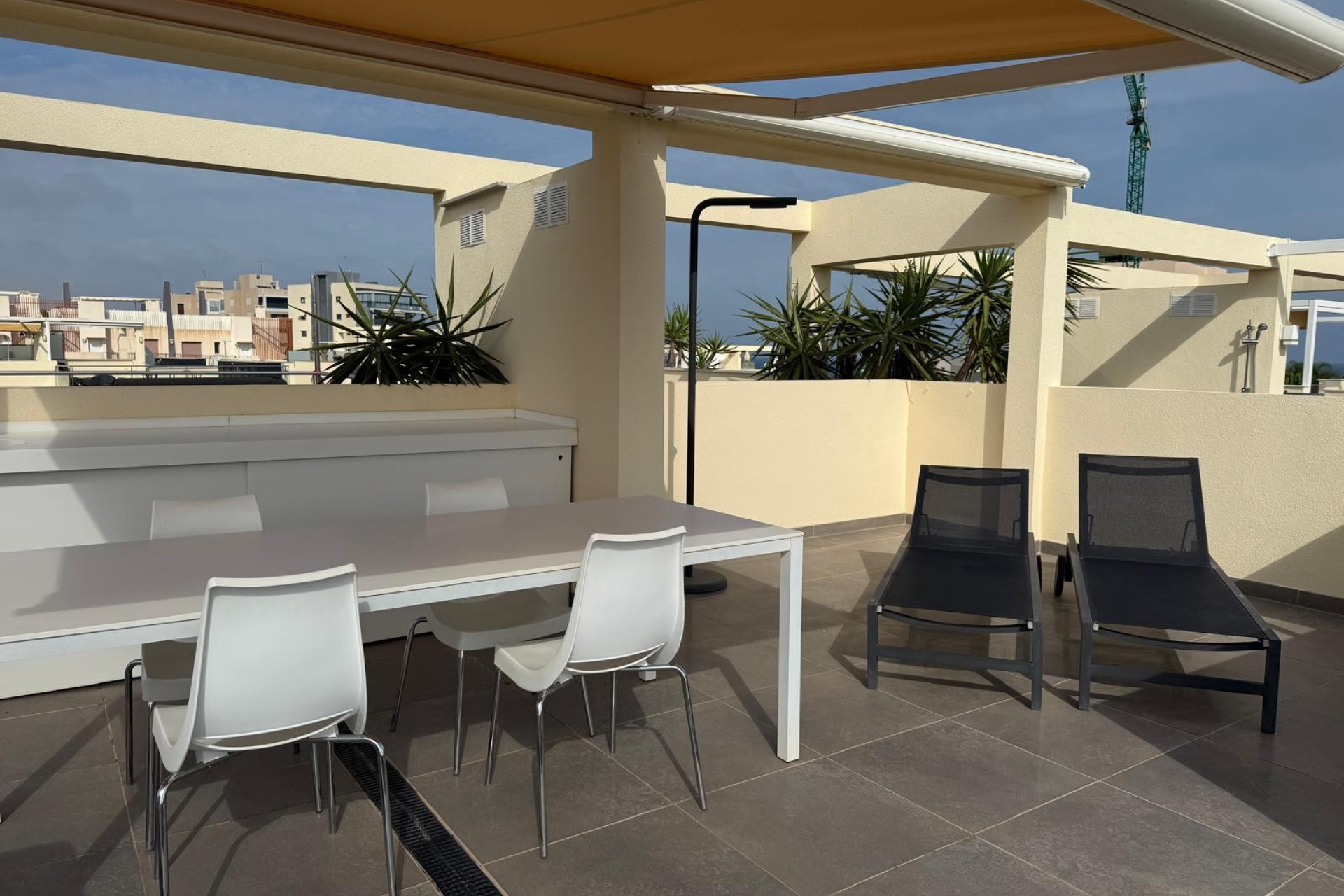 Resale - Bungalow - Groundfloor - Pilar de la Horadada - Mil Palmeras