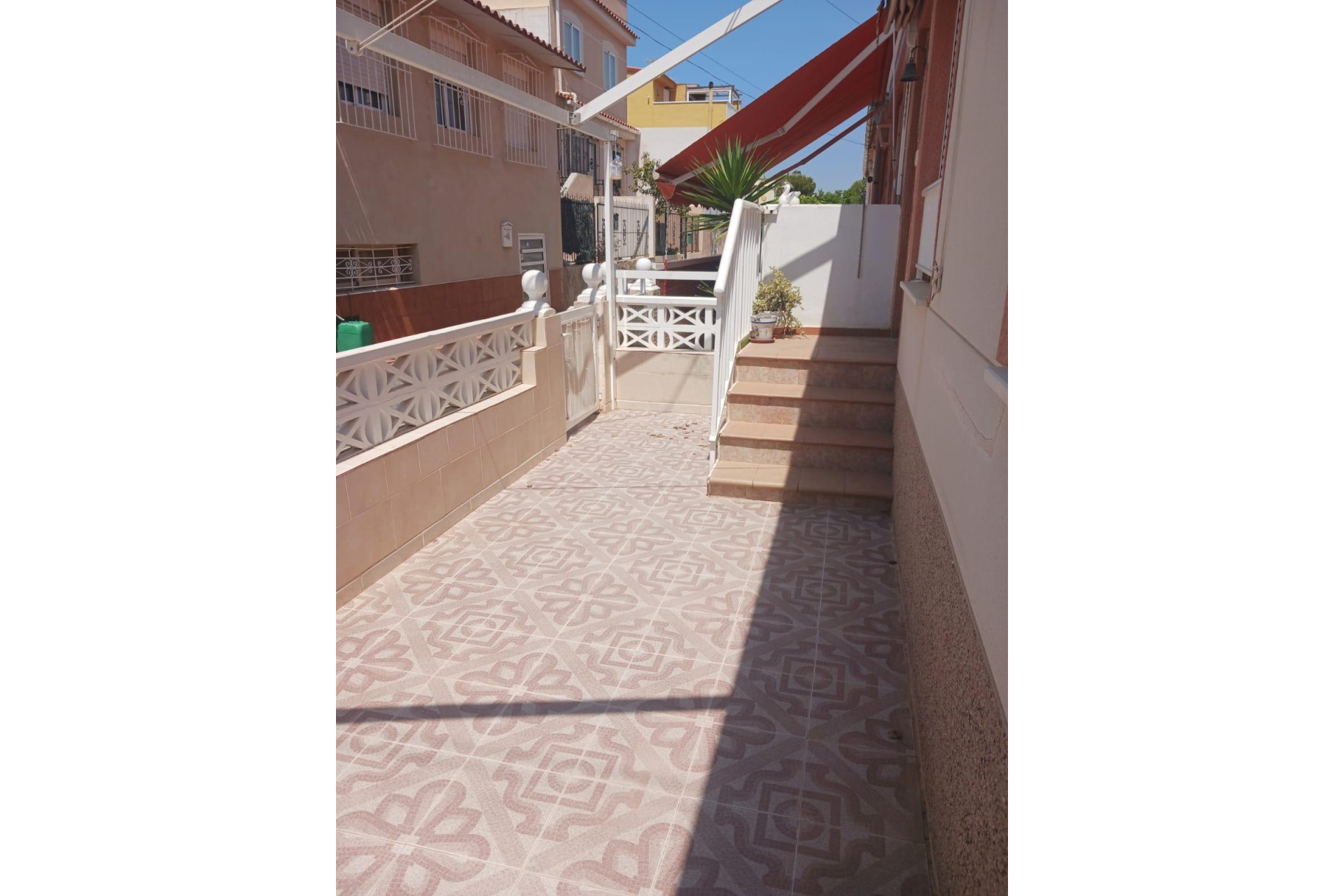 Resale - Bungalow - Groundfloor - San Fulgencio - Oasis