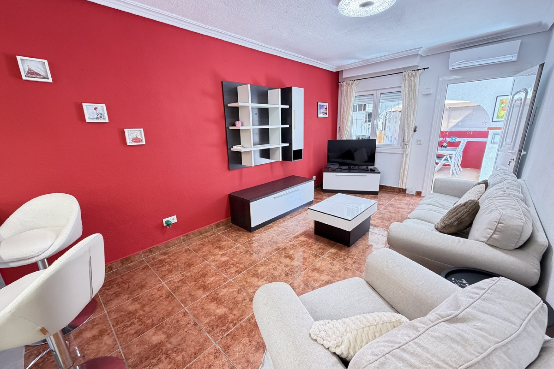 Resale - Bungalow - Groundfloor - San Miguel de Salinas - San Miguel - Town