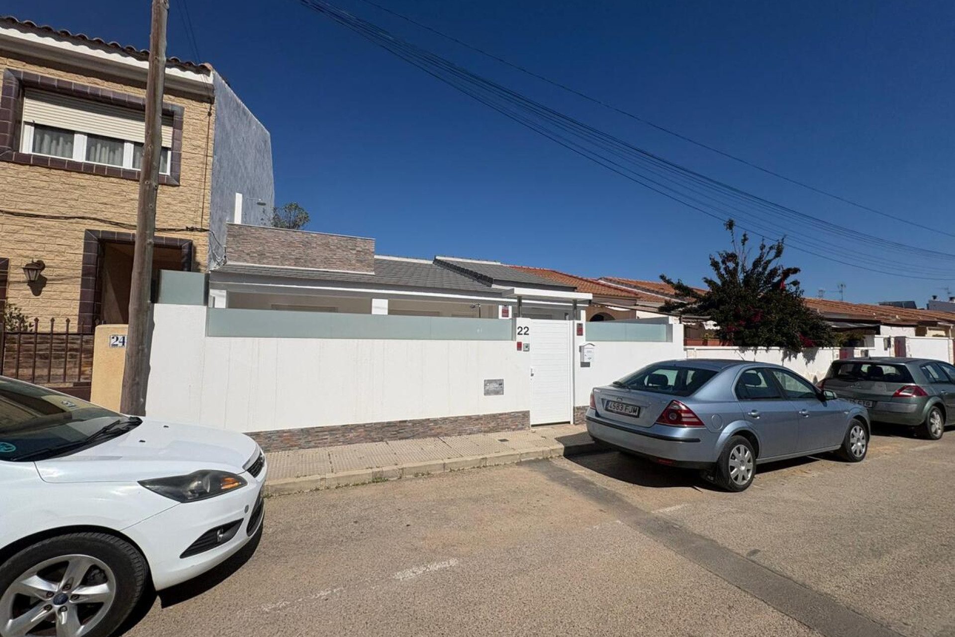 Resale - Bungalow - Groundfloor - San Pedro