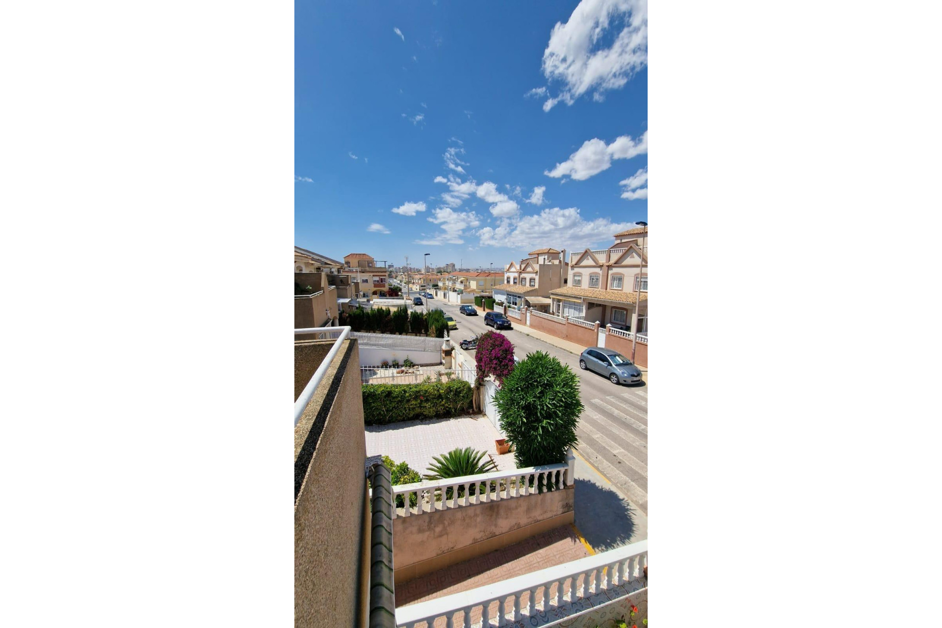 Resale - Bungalow - Groundfloor - Torrevieja - Aguas nuevas 1