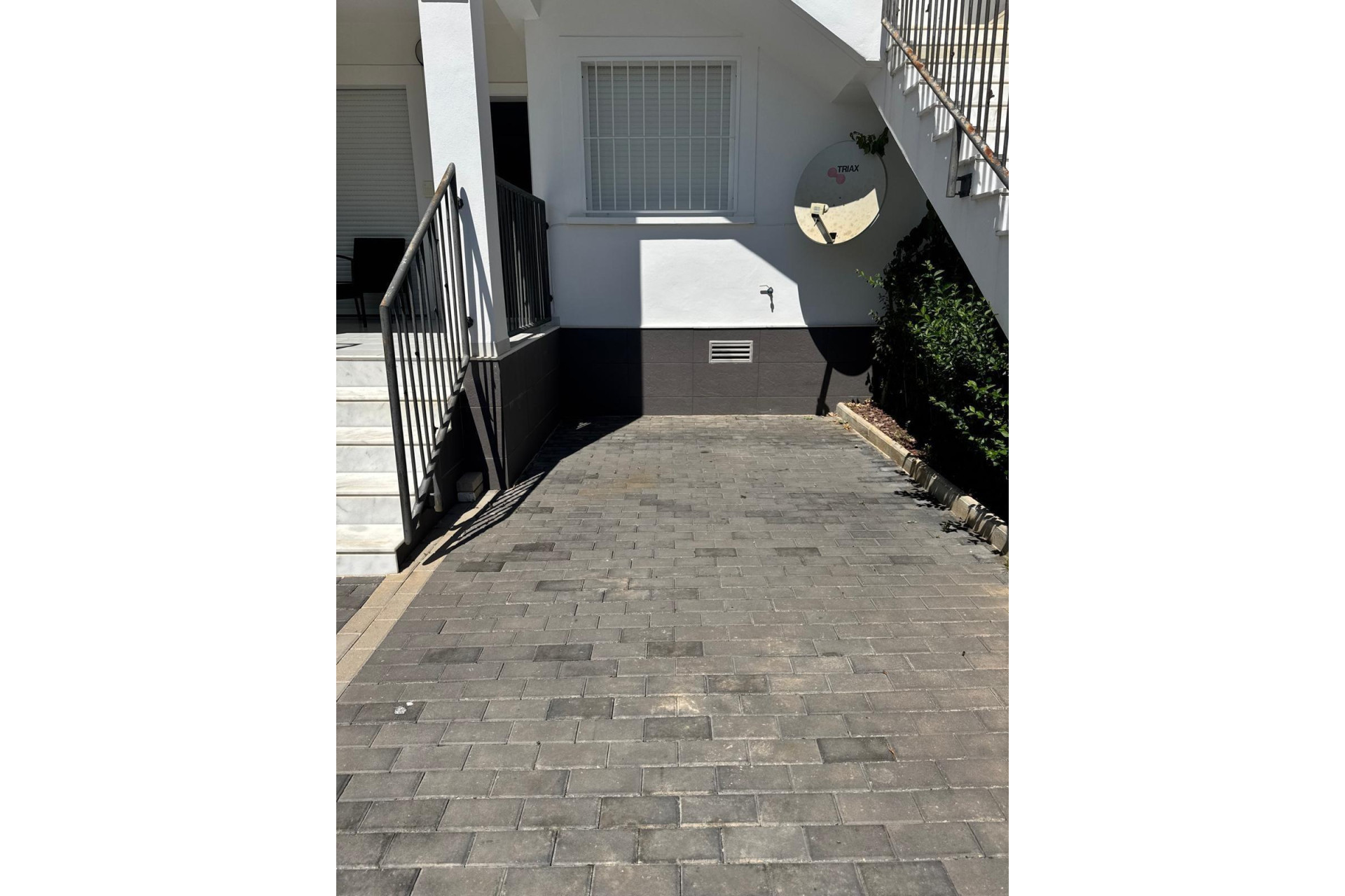 Resale - Bungalow - Groundfloor - Torrevieja - Aguas nuevas 2