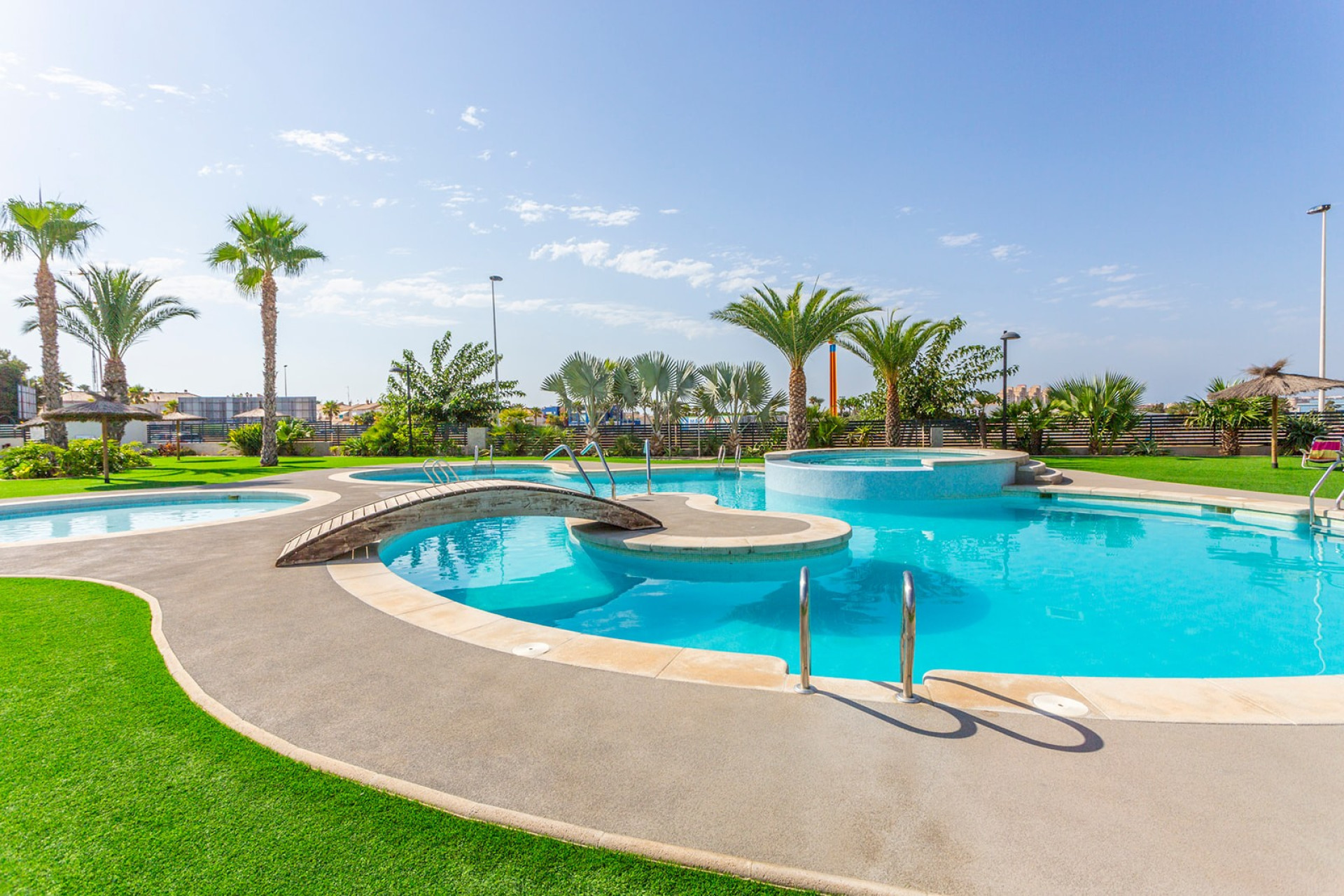 Resale - Bungalow - Groundfloor - Torrevieja - Aguas Nuevas